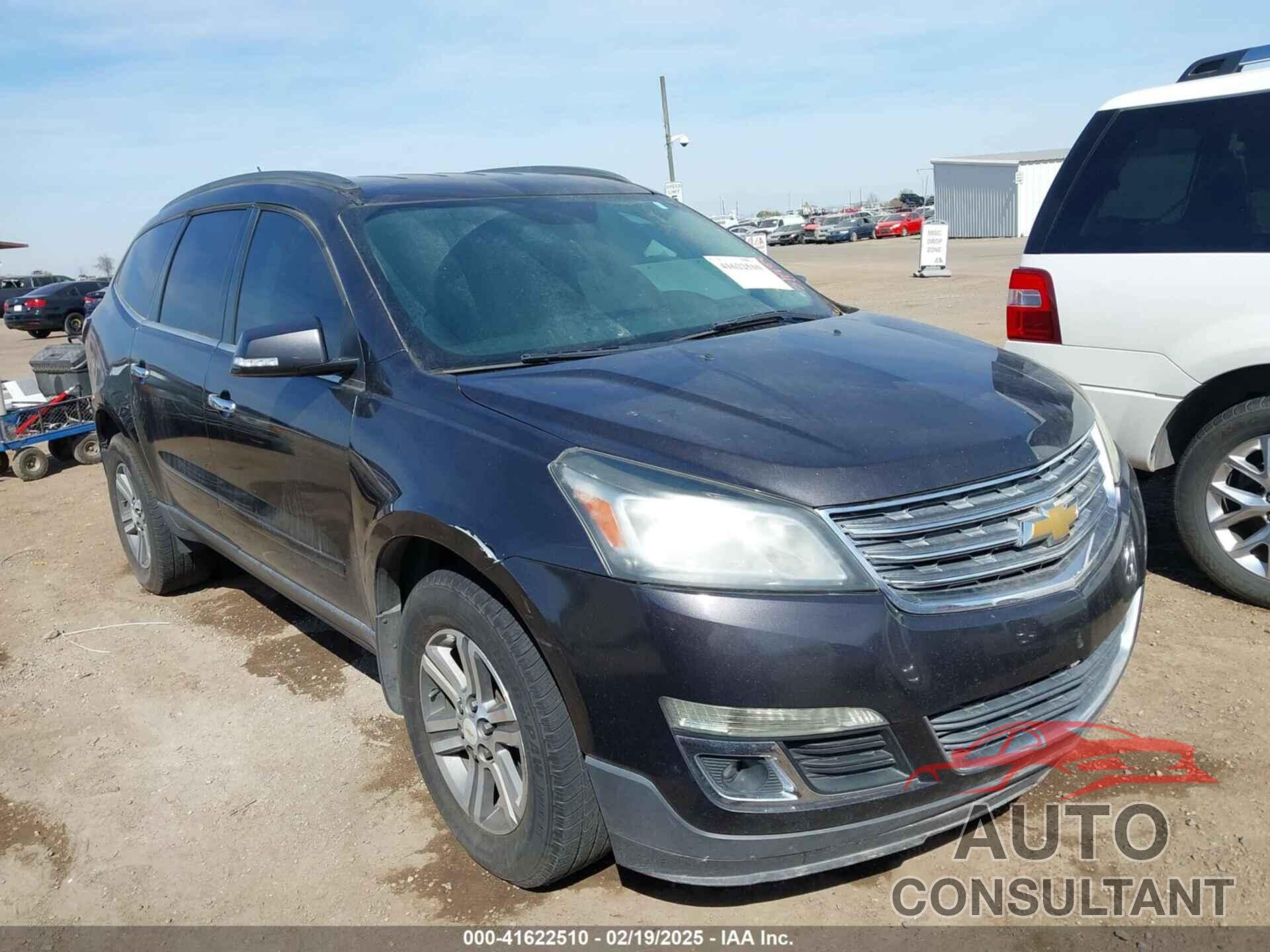 CHEVROLET TRAVERSE 2015 - 1GNKRHKD8FJ103285