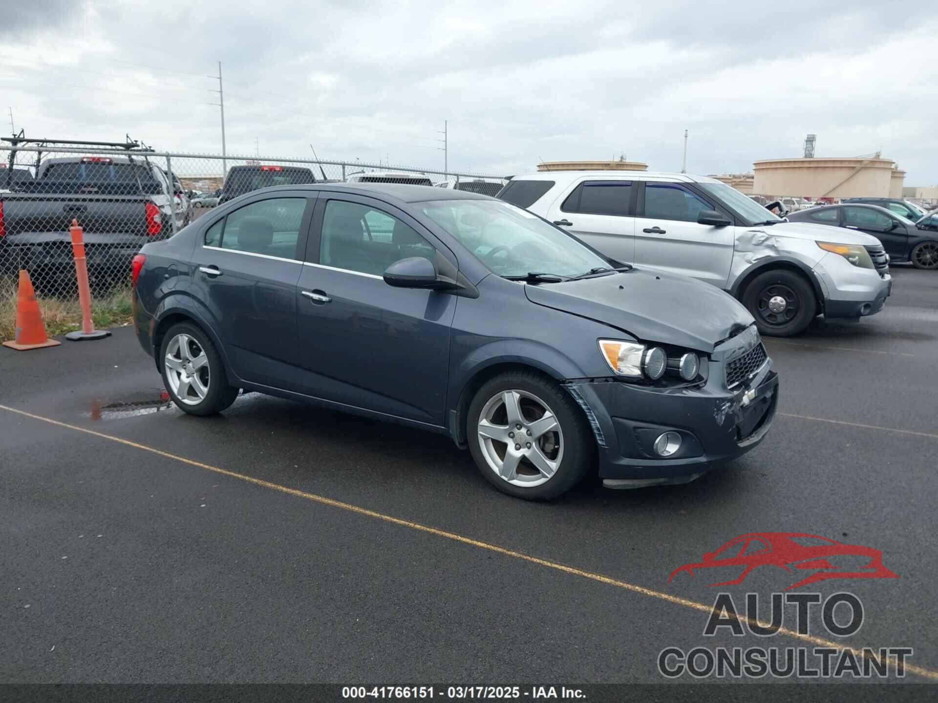 CHEVROLET SONIC 2012 - 1G1JE5SB1C4188941