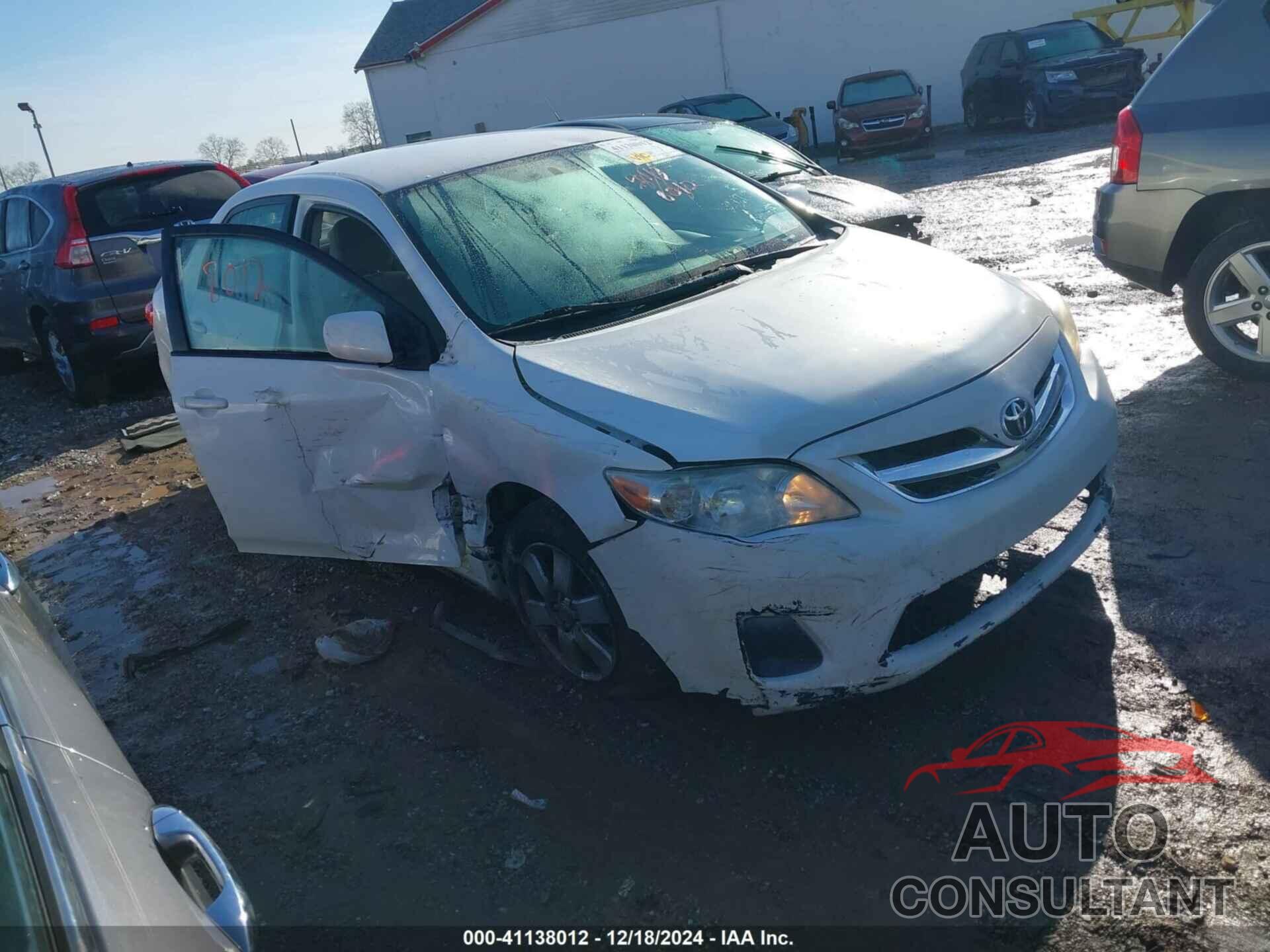 TOYOTA COROLLA 2011 - JTDBU4EEXB9129225