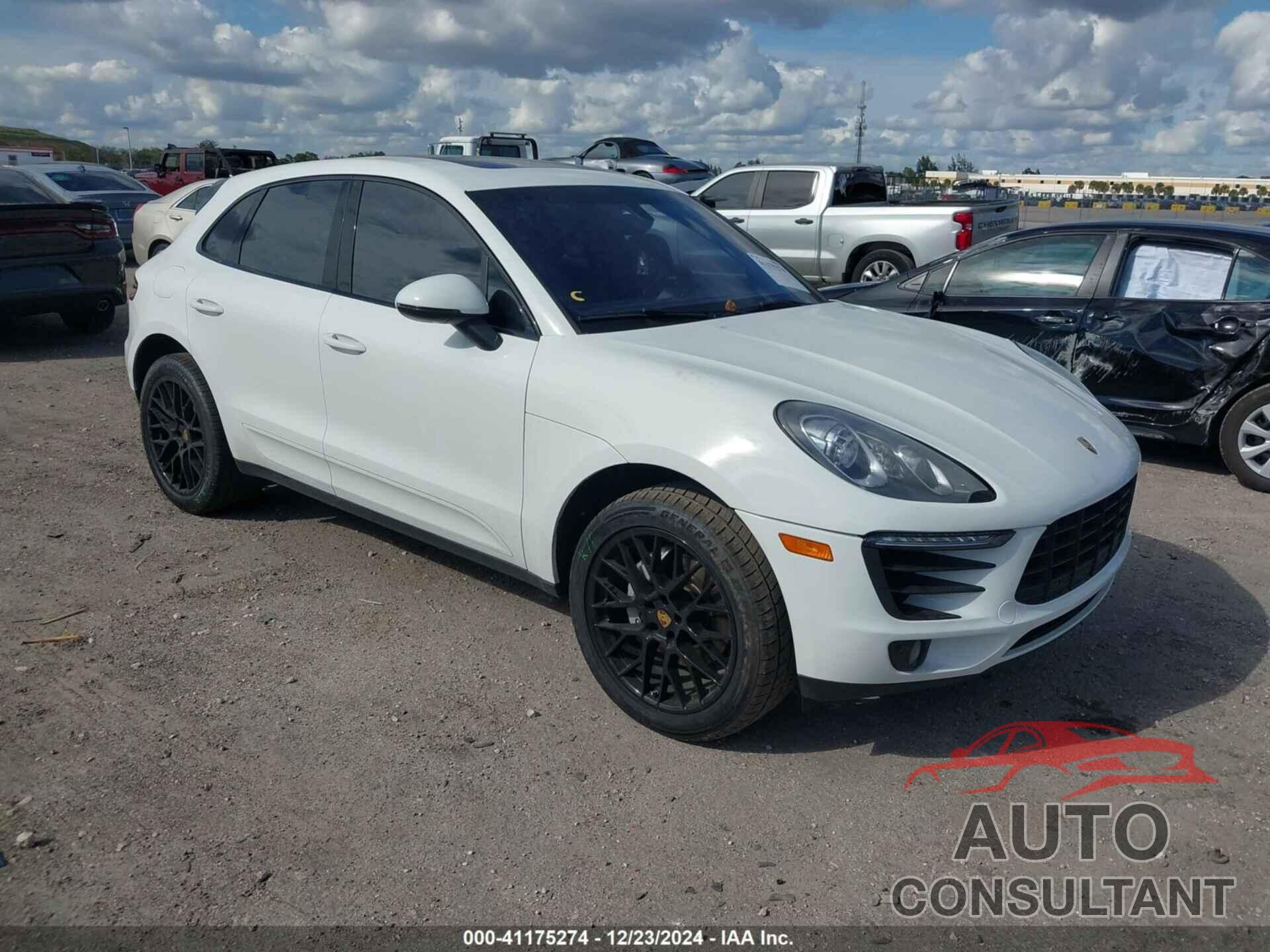 PORSCHE MACAN 2016 - WP1AB2A54GLB44338