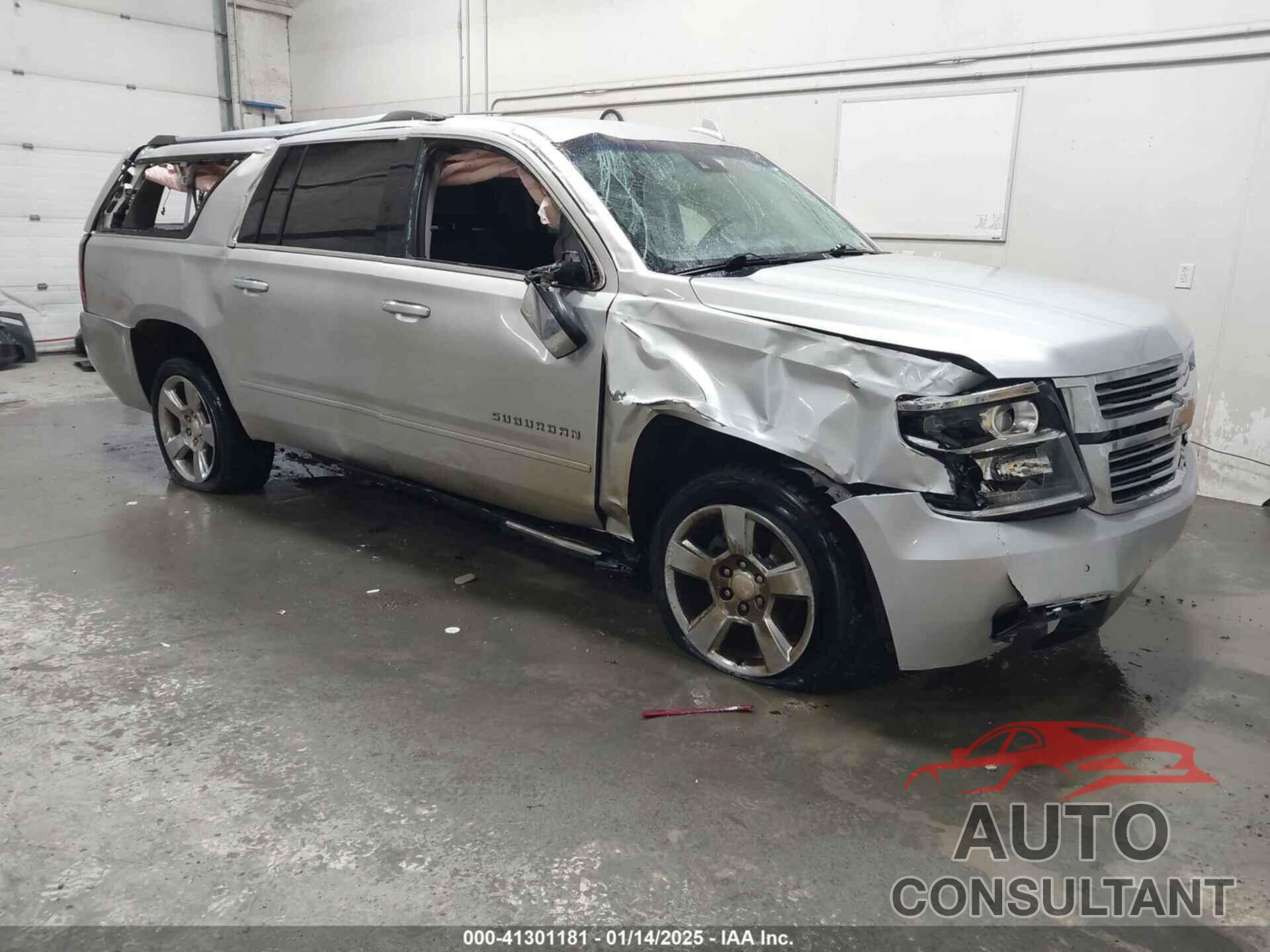 CHEVROLET SUBURBAN 2017 - 1GNSKJKC0HR179235