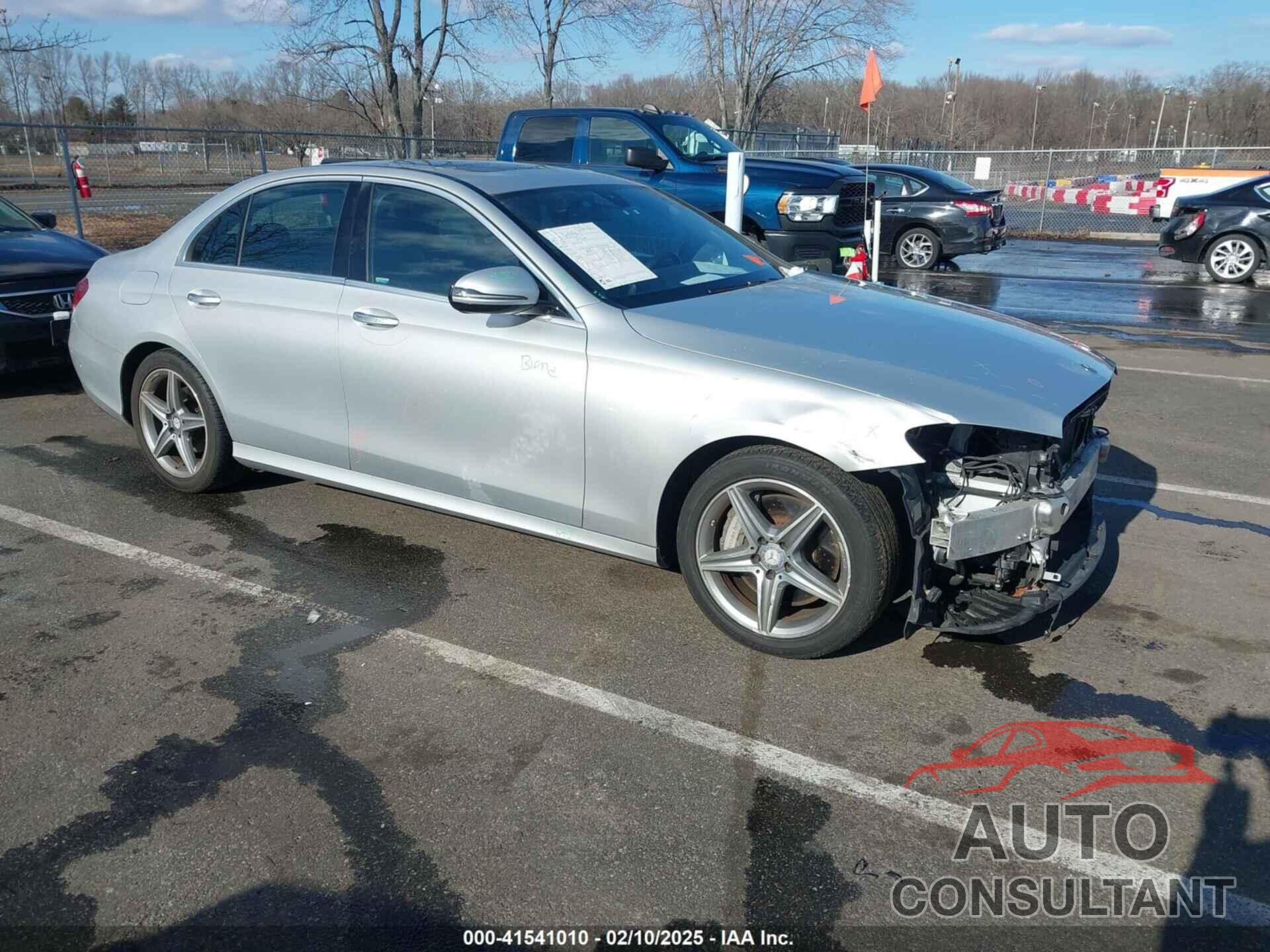 MERCEDES-BENZ E 300 2017 - WDDZF4KB6HA012516