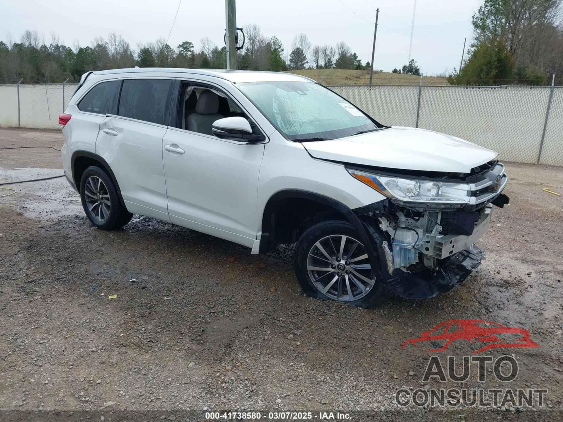 TOYOTA HIGHLANDER 2017 - 5TDKZRFHXHS523258