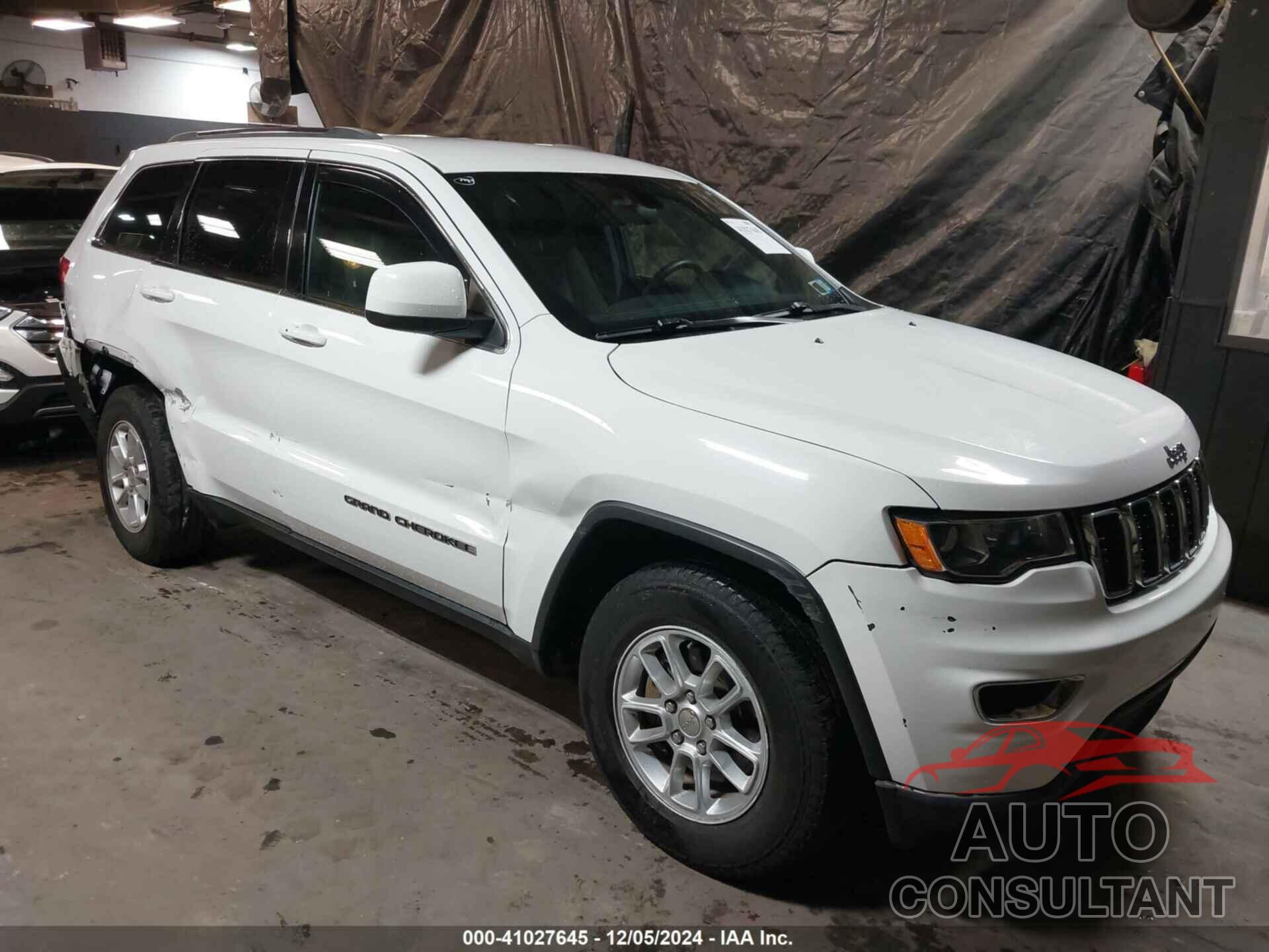 JEEP GRAND CHEROKEE 2018 - 1C4RJEAG0JC443004