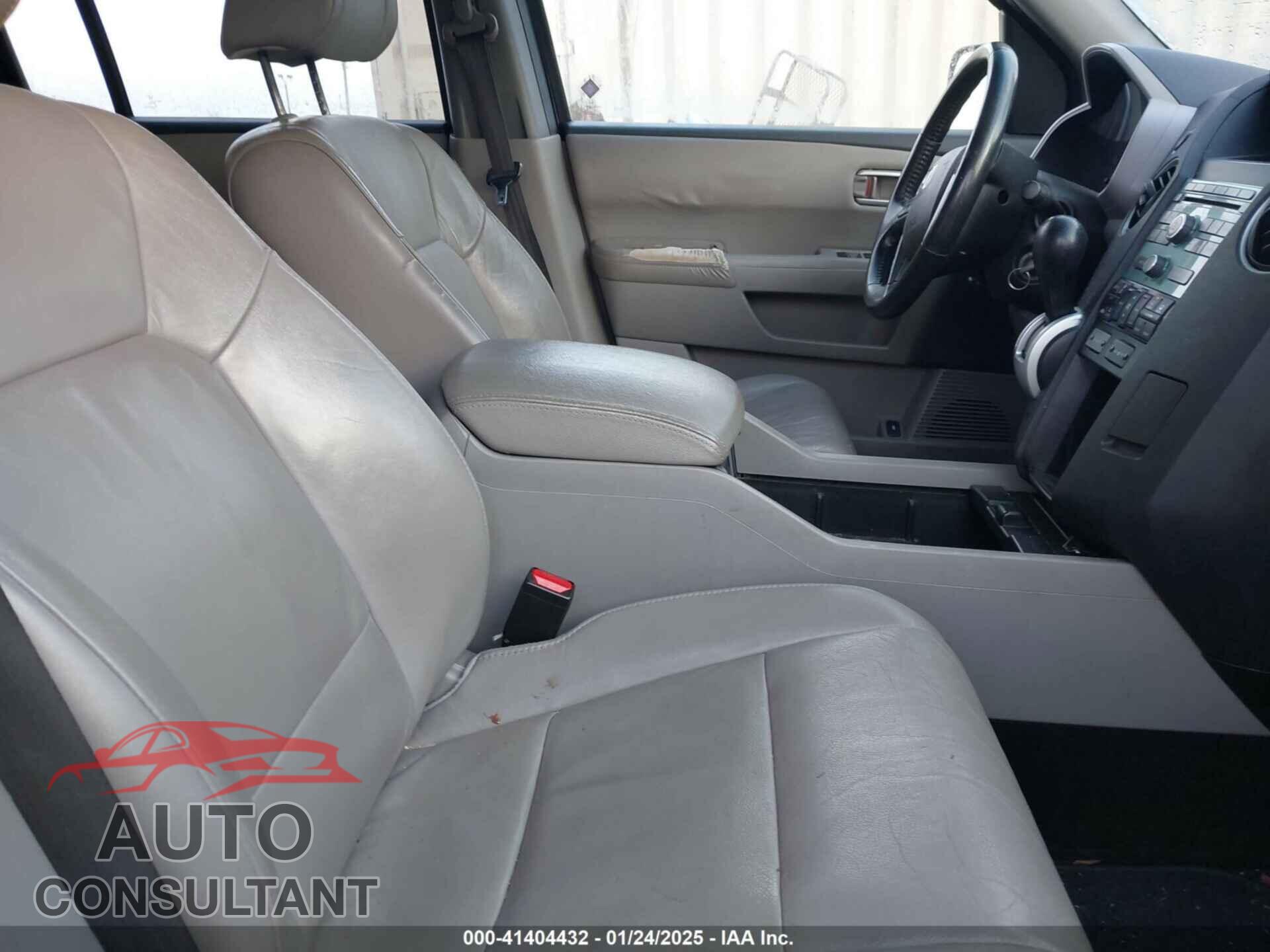 HONDA PILOT 2011 - 5FNYF3H53BB020296