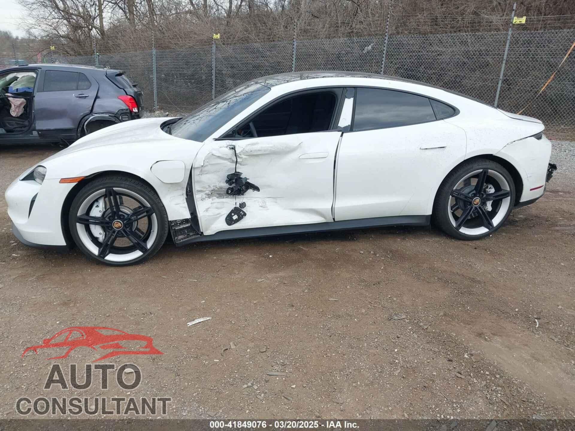 PORSCHE TAYCAN 2021 - WP0AA2Y19MSA18956