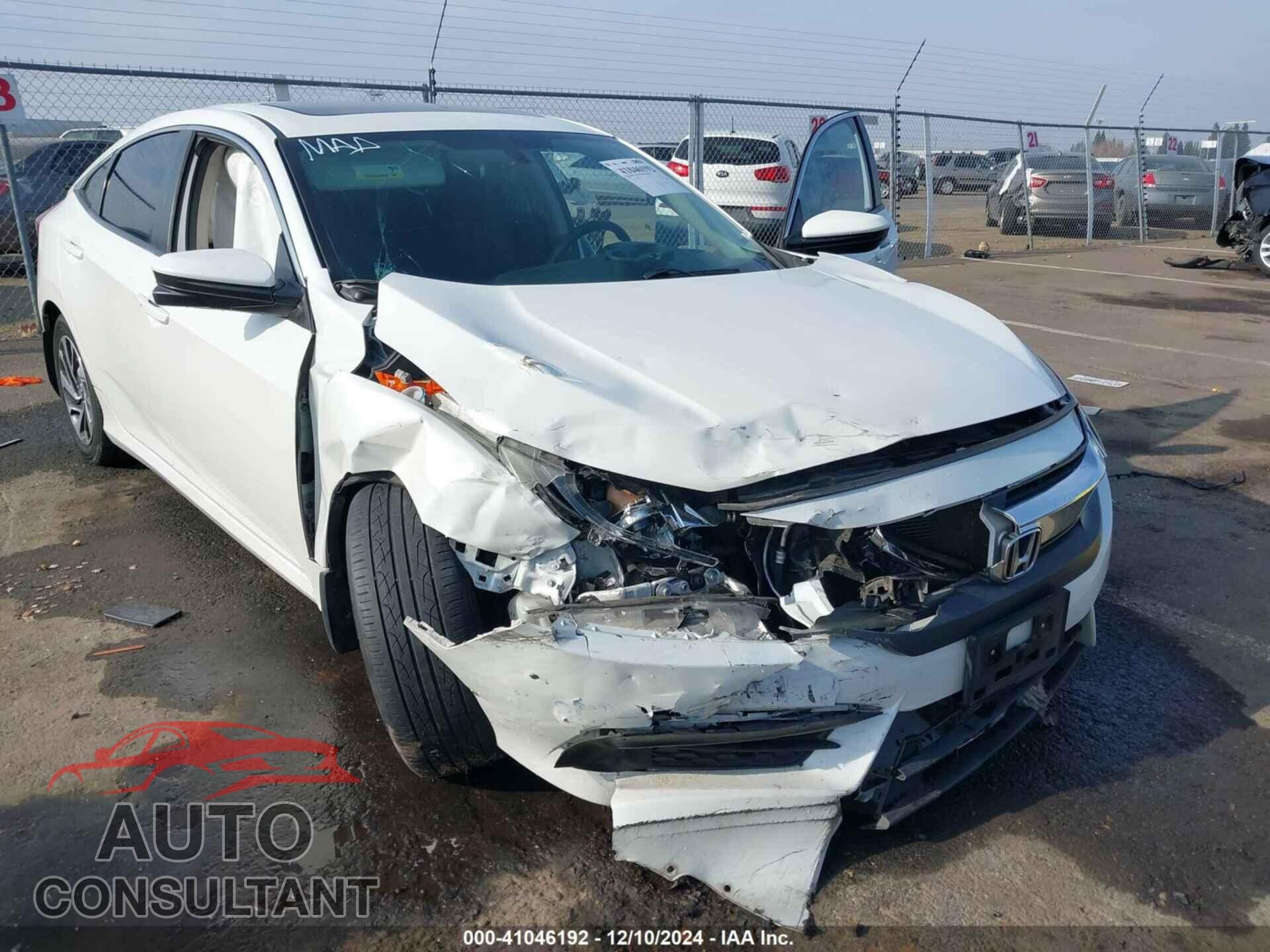 HONDA CIVIC 2016 - 19XFC2F7XGE234875