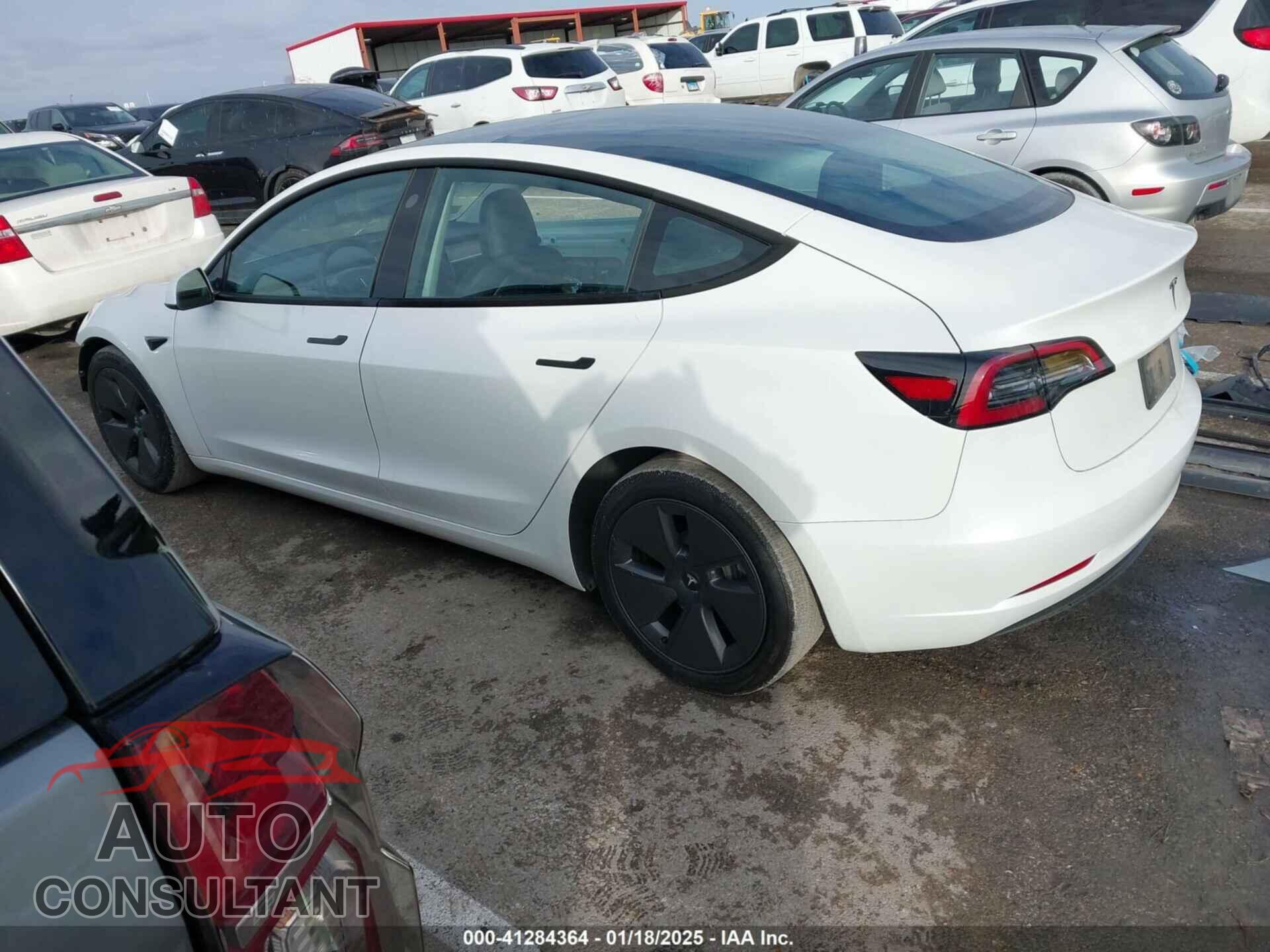 TESLA MODEL 3 2023 - 5YJ3E1EA4PF701092