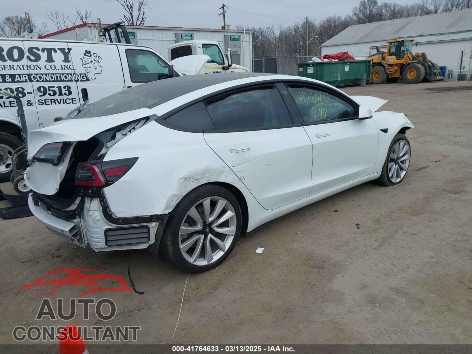 TESLA MODEL 3 2018 - 5YJ3E1EA9JF036018