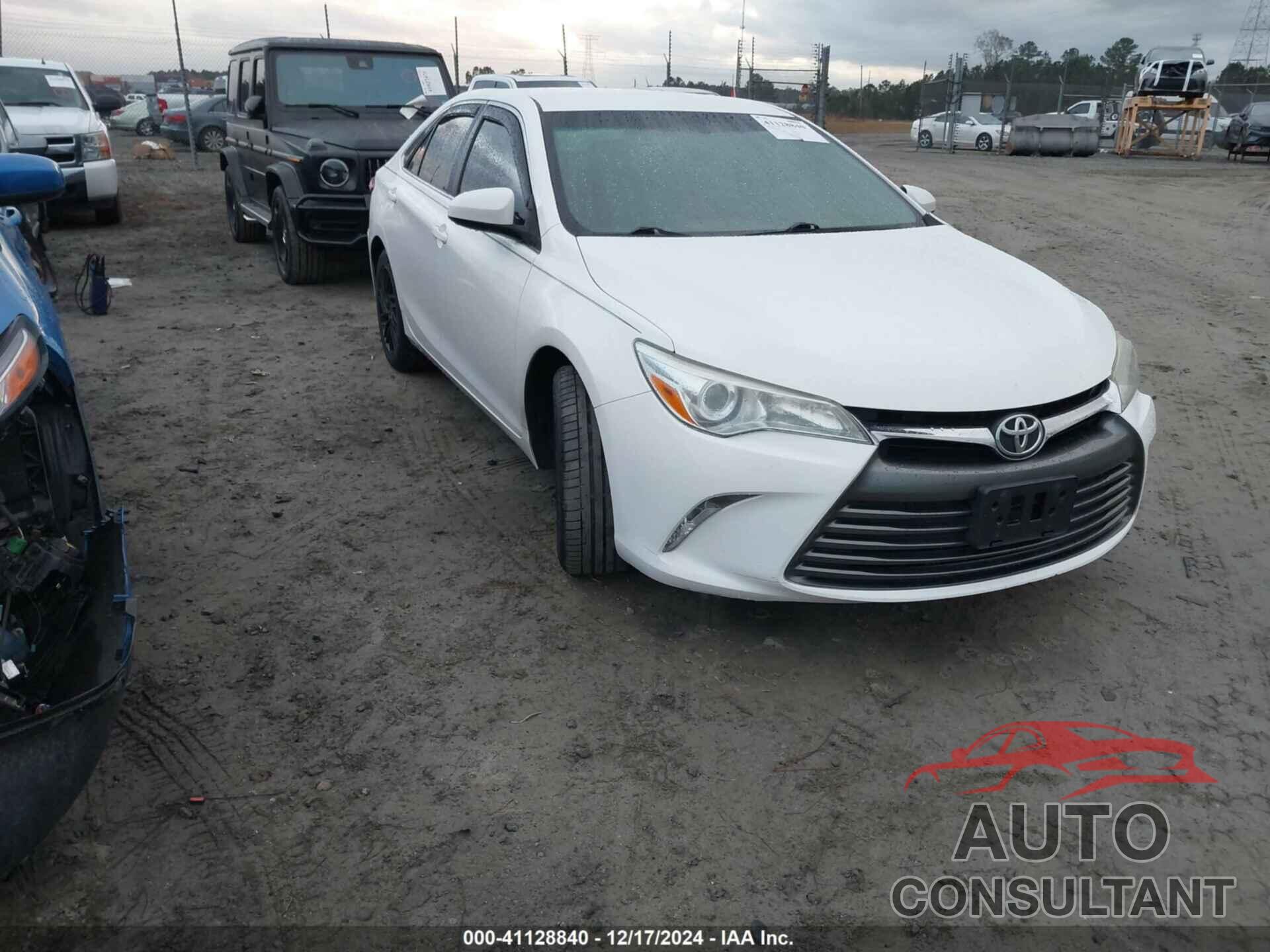 TOYOTA CAMRY 2016 - 4T4BF1FK5GR578539