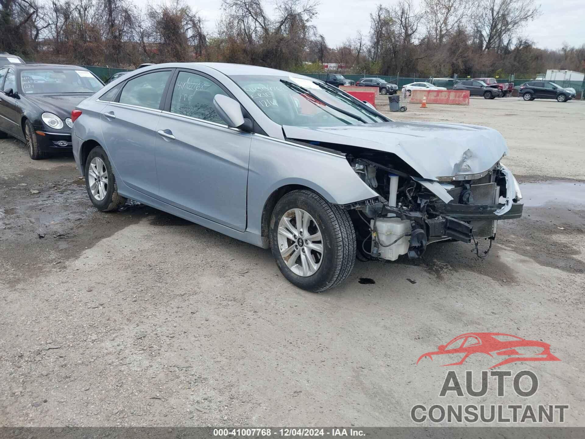 HYUNDAI SONATA 2011 - 5NPEB4AC5BH235385