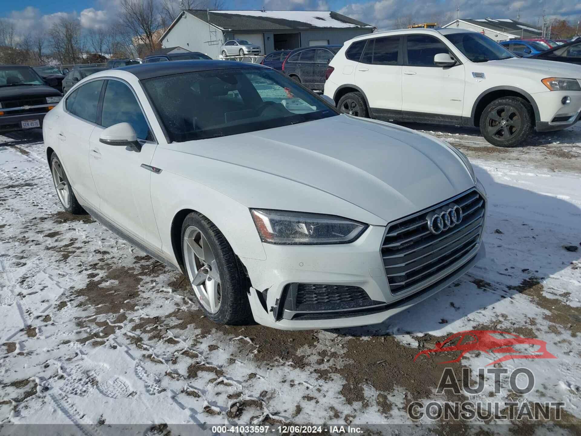 AUDI A5 2018 - WAUENCF5XJA011981