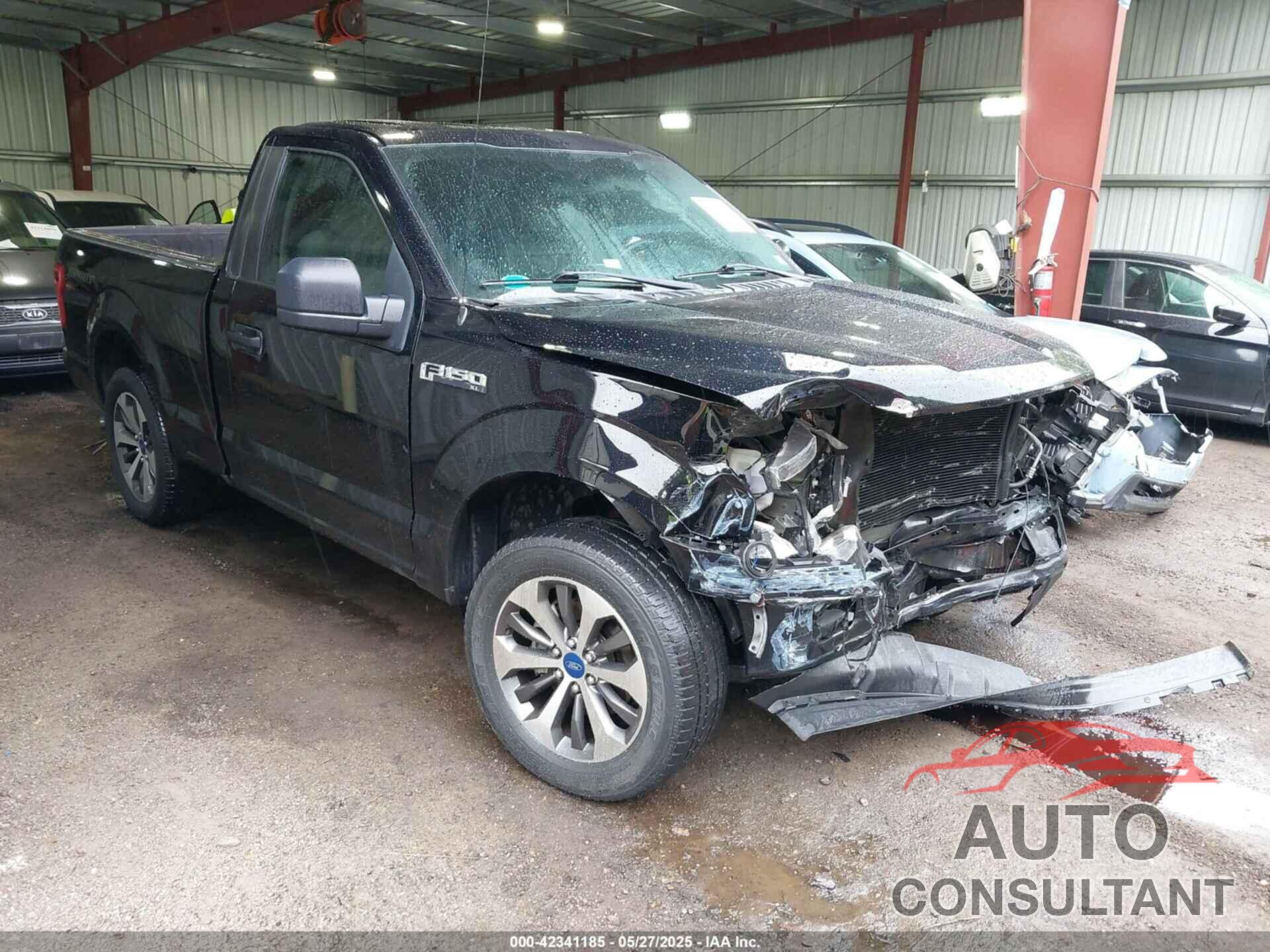 FORD F-150 2017 - 1FTMF1C84HFC31564