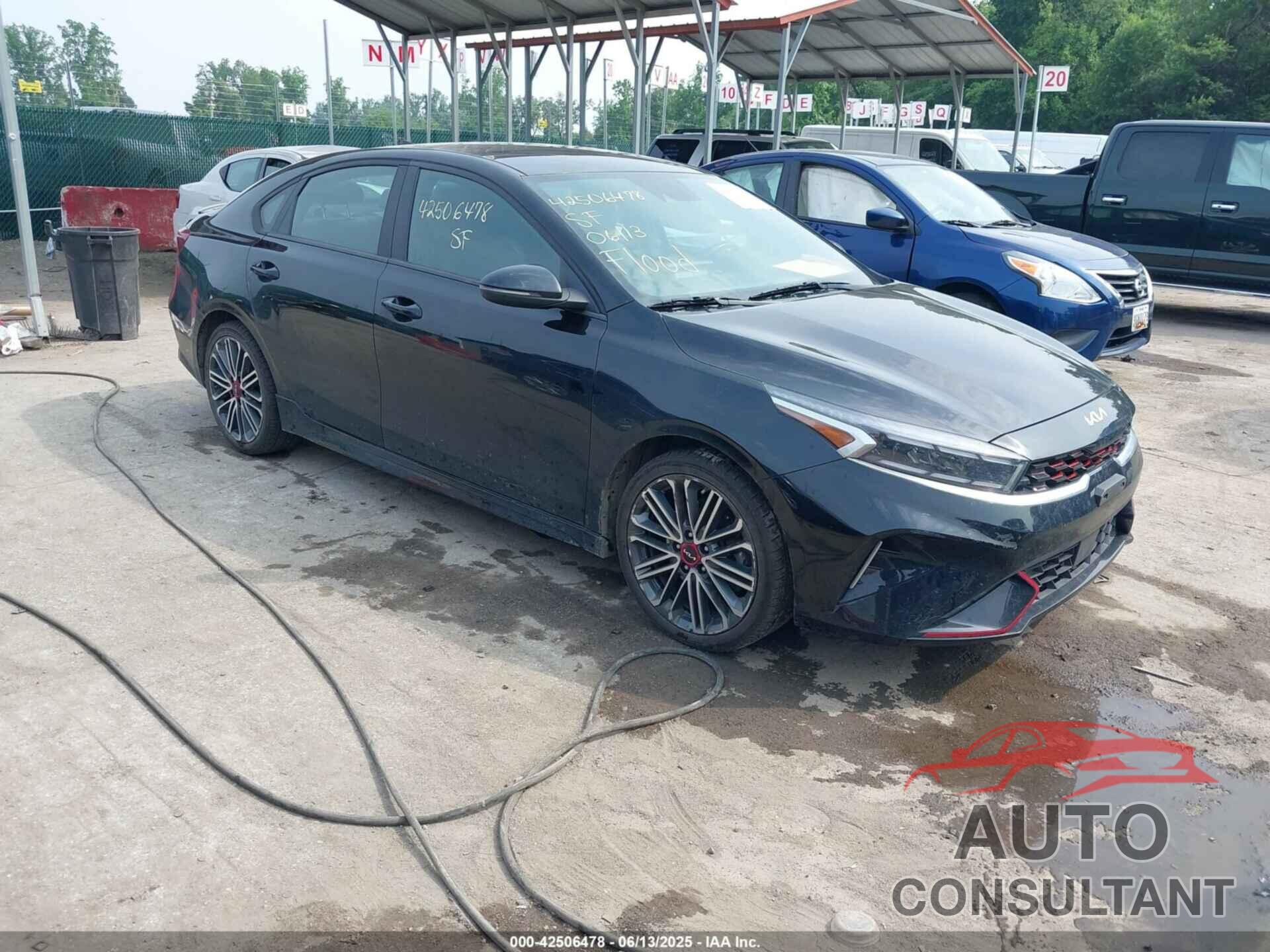 KIA FORTE 2023 - 3KPF44AC3PE530561