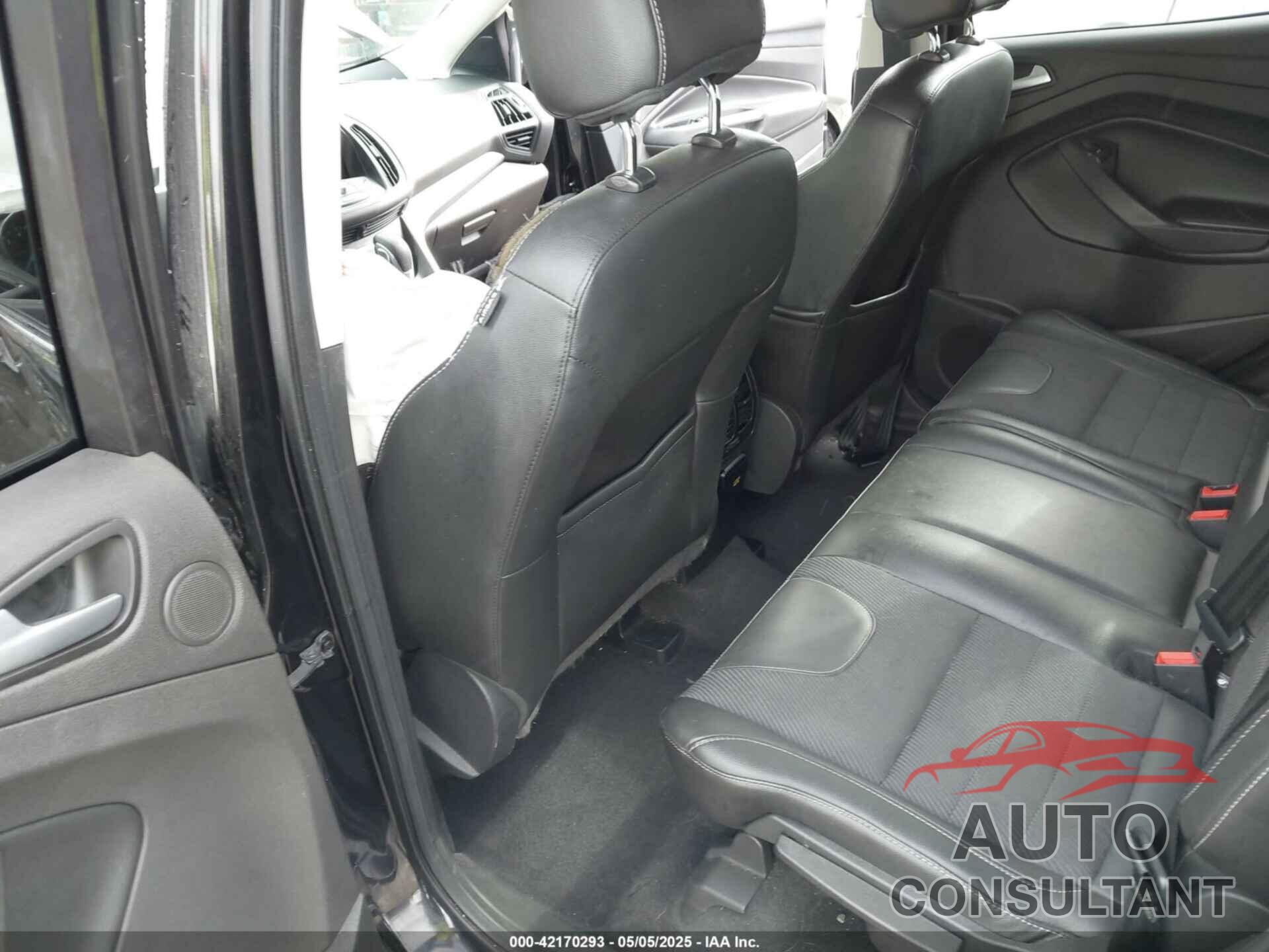 FORD ESCAPE 2015 - 1FMCU9GXXFUB23147
