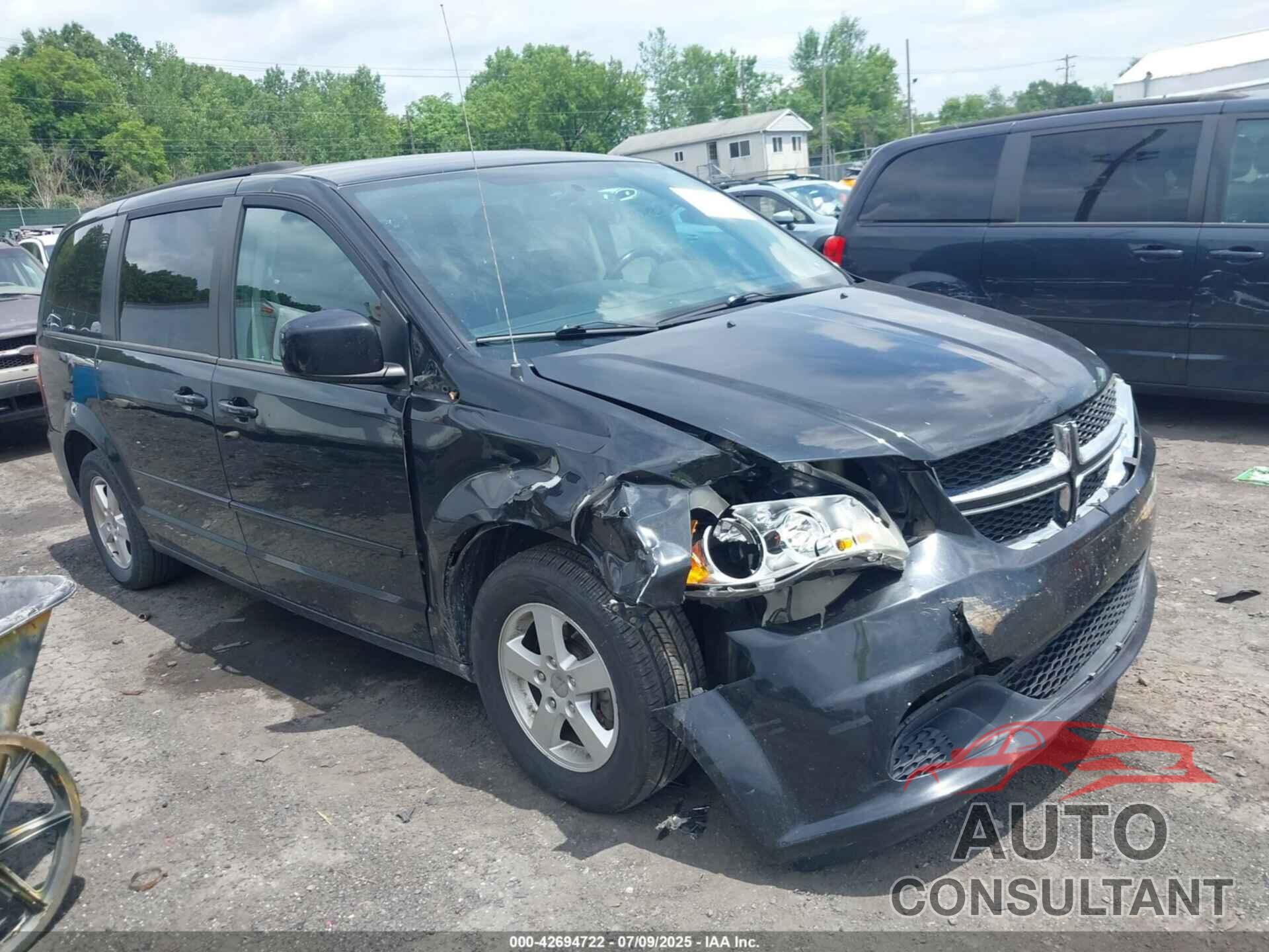 DODGE GRAND CARAVAN 2011 - 2D4RN3DG6BR692813