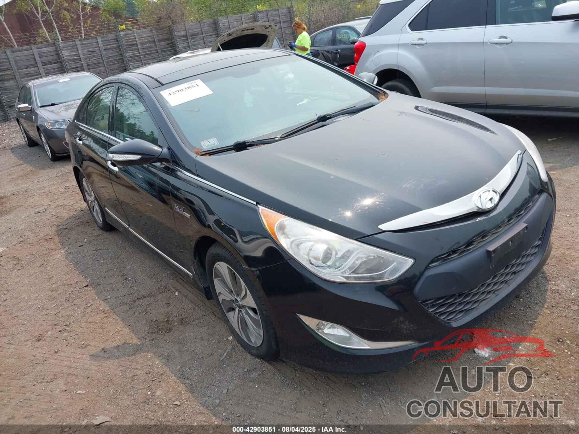 HYUNDAI SONATA HYBRID 2014 - KMHEC4A41EA115970