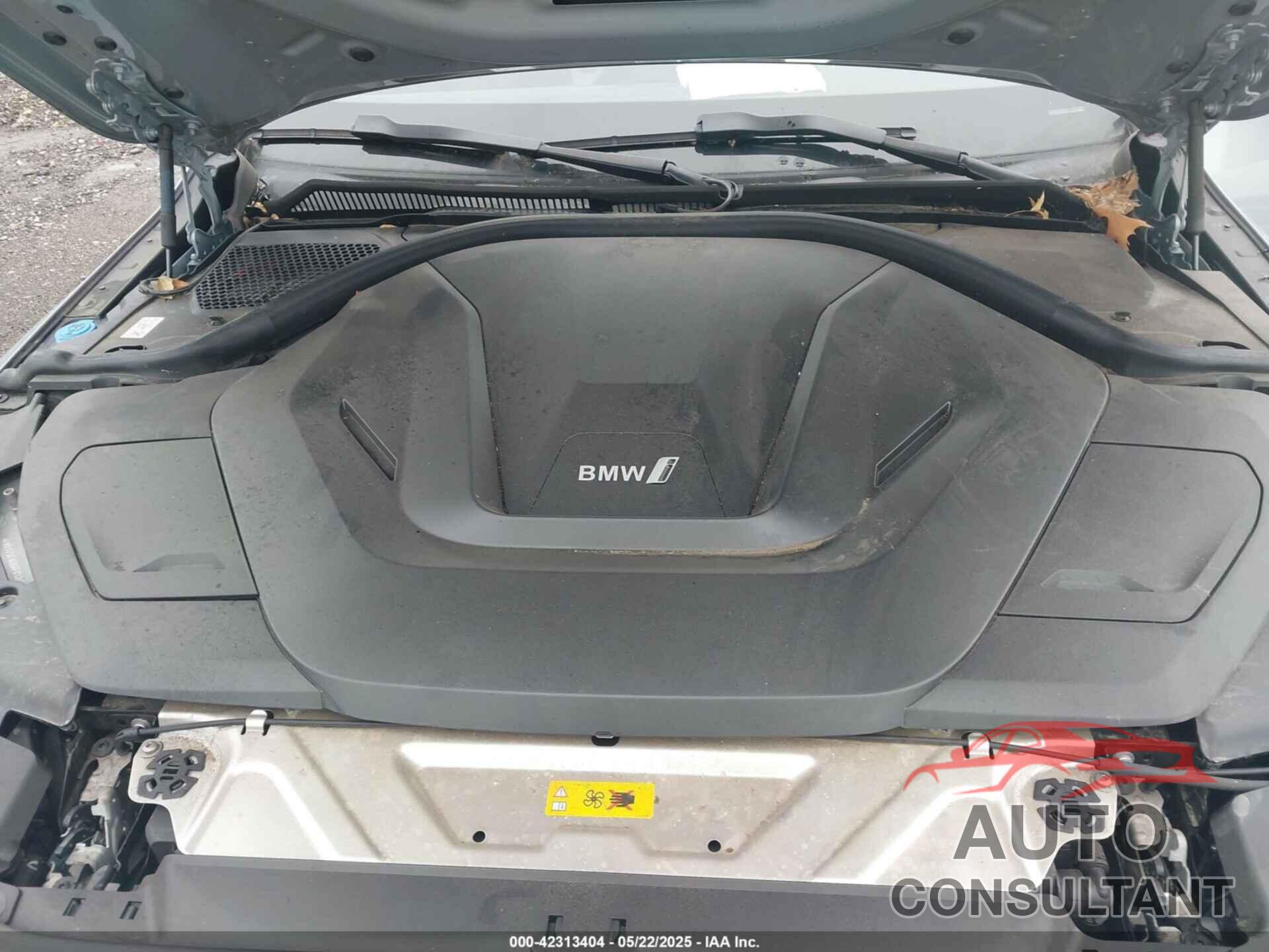 BMW I4 2022 - WBY73AW00NFN14842