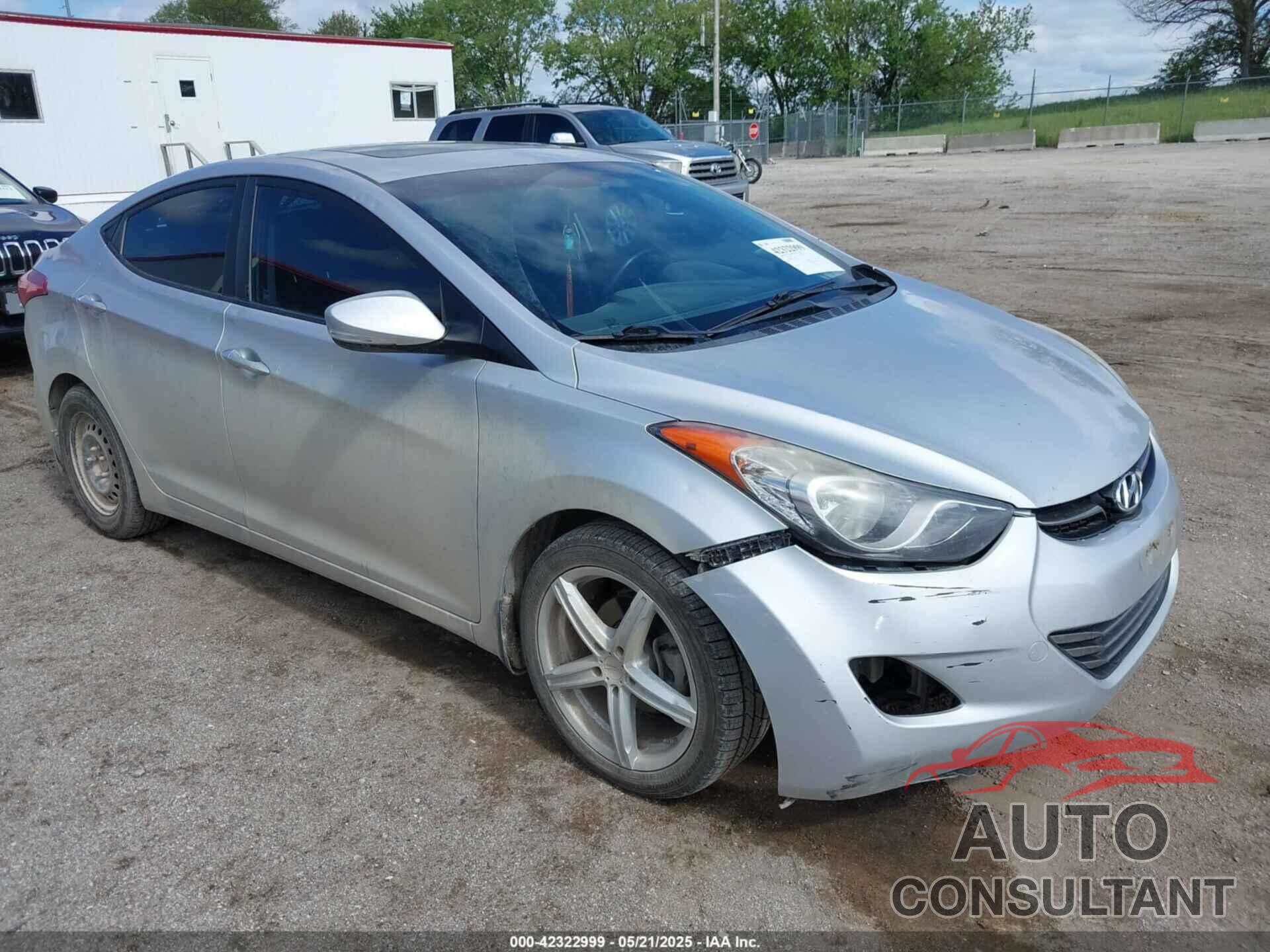 HYUNDAI ELANTRA 2013 - KMHDH4AEXDU602622