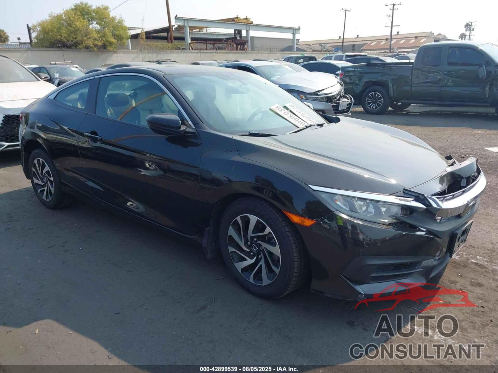 HONDA CIVIC 2018 - 2HGFC4B5XJH308406