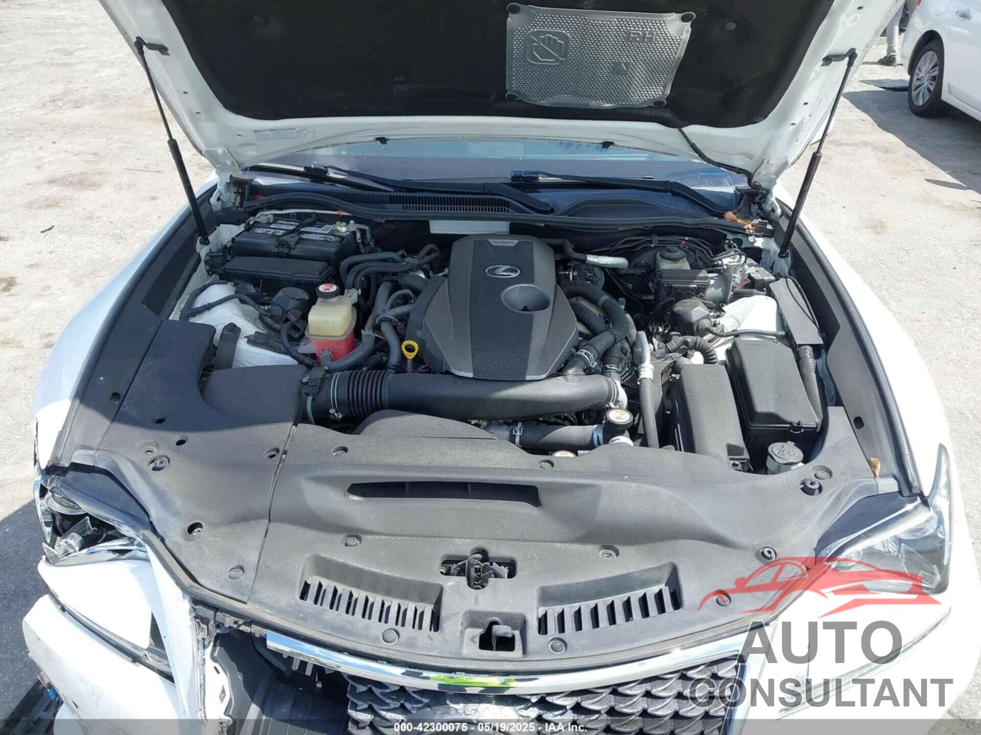 LEXUS RC 200T 2017 - JTHHA5BC4H5006501