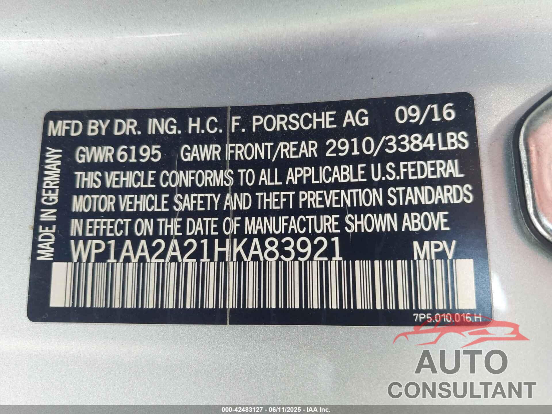 PORSCHE CAYENNE 2017 - WP1AA2A21HKA83921