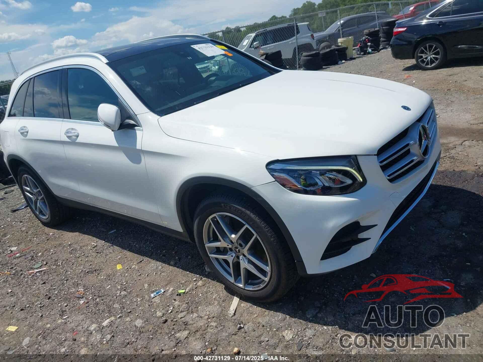 MERCEDES-BENZ GLC 300 2019 - WDC0G4JB2K1002097