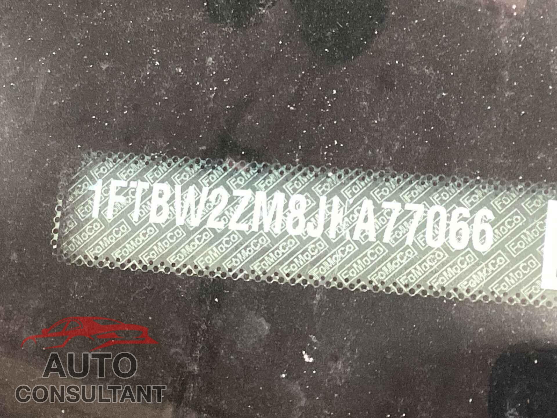 FORD TRANSIT 2018 - 1FTBW2ZM8JKA77066