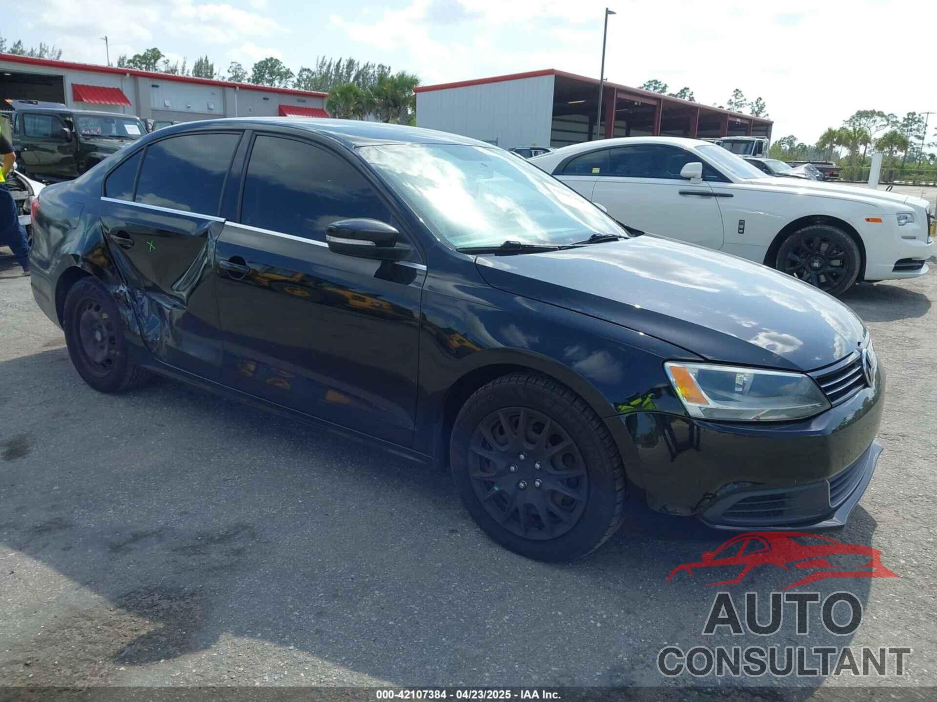 VOLKSWAGEN JETTA 2013 - 3VWDP7AJ6DM406961