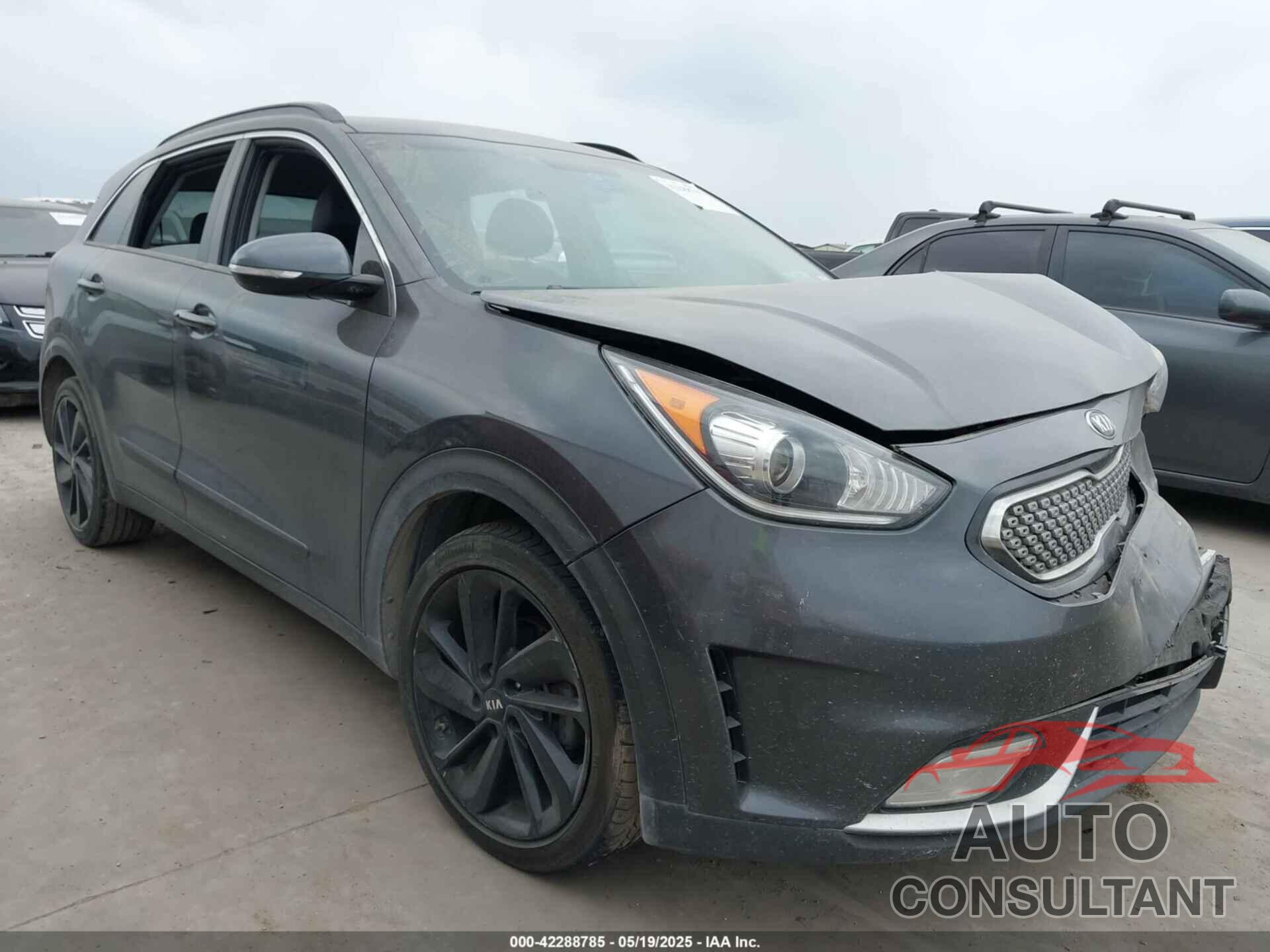 KIA NIRO 2018 - KNDCC3LC9J5188016