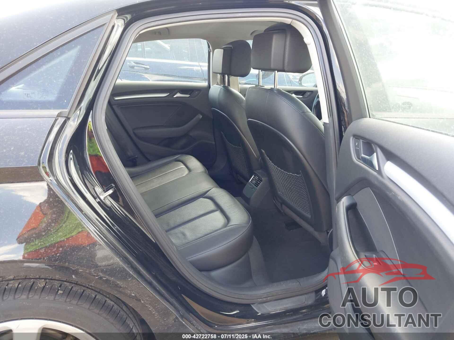 AUDI A3 2015 - WAUBFGFF7F1128215