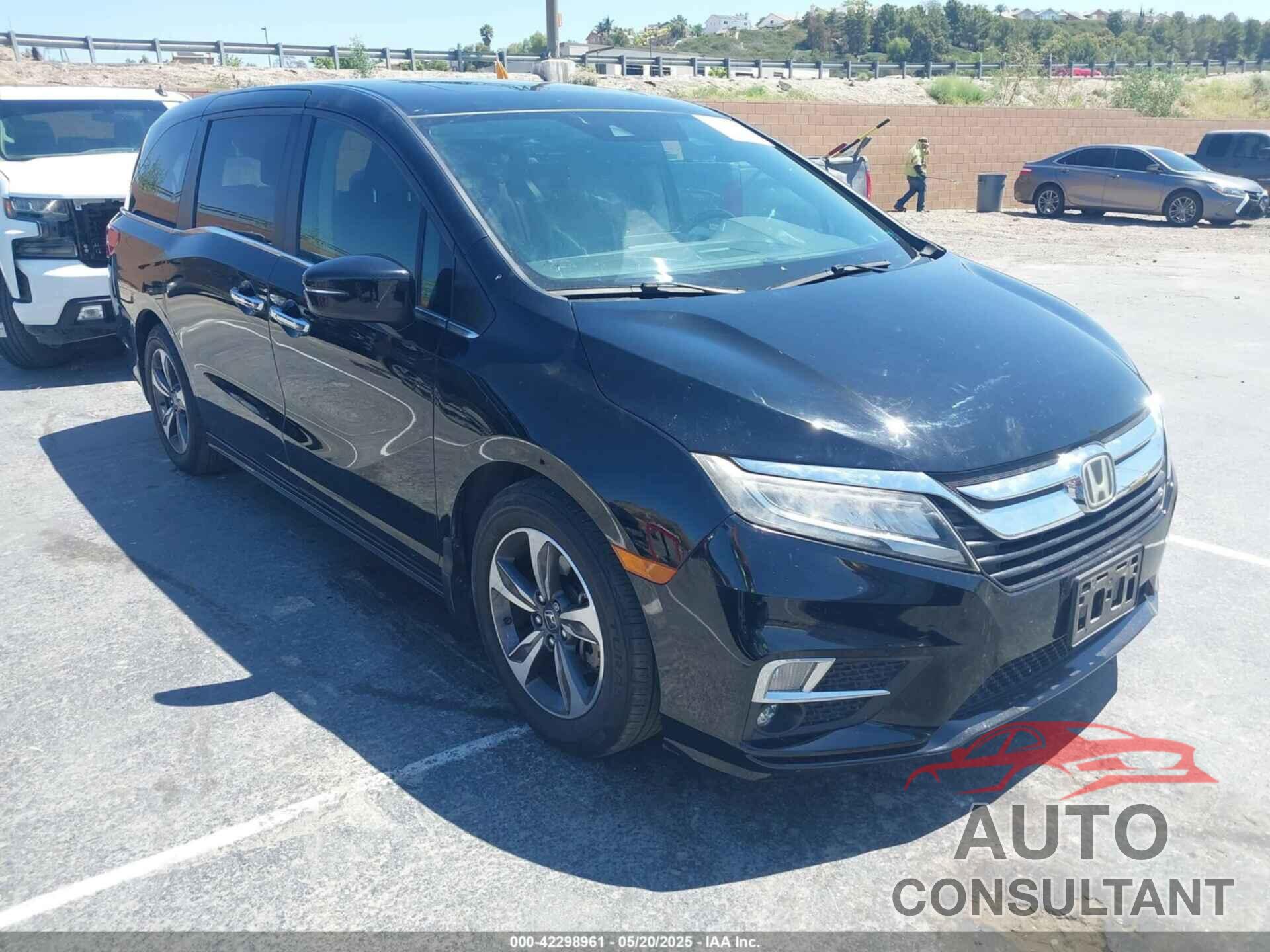 HONDA ODYSSEY 2018 - 5FNRL6H8XJB026247