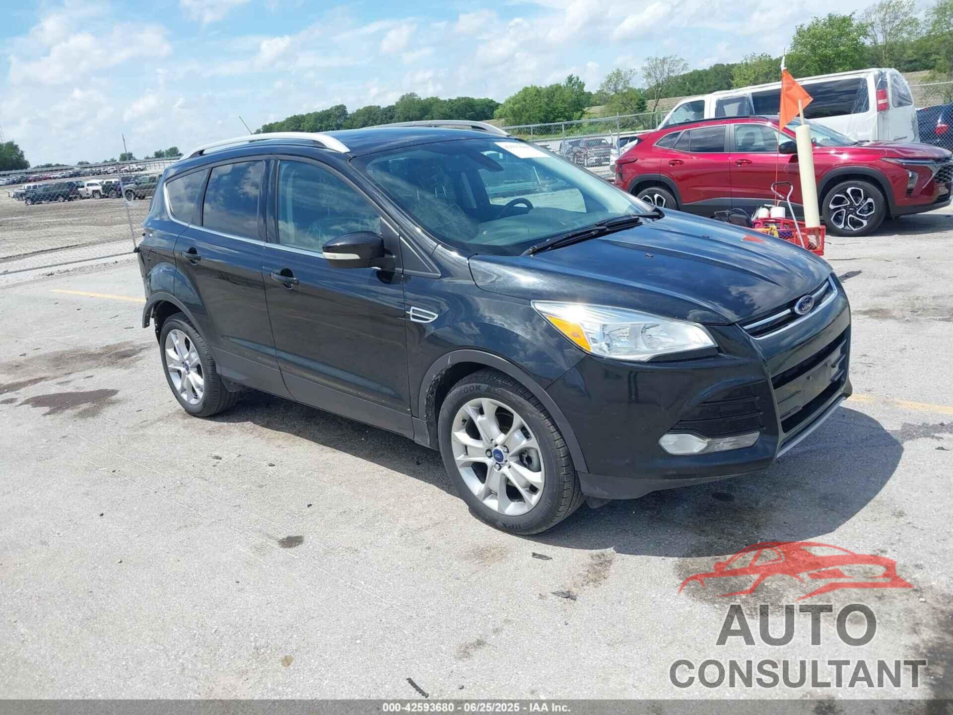 FORD ESCAPE 2014 - 1FMCU9J91EUE08392