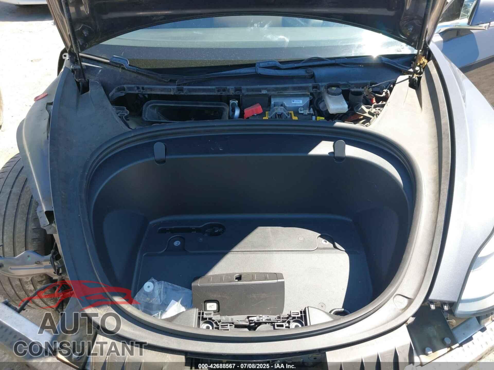 TESLA MODEL 3 2019 - 5YJ3E1EA4KF424727