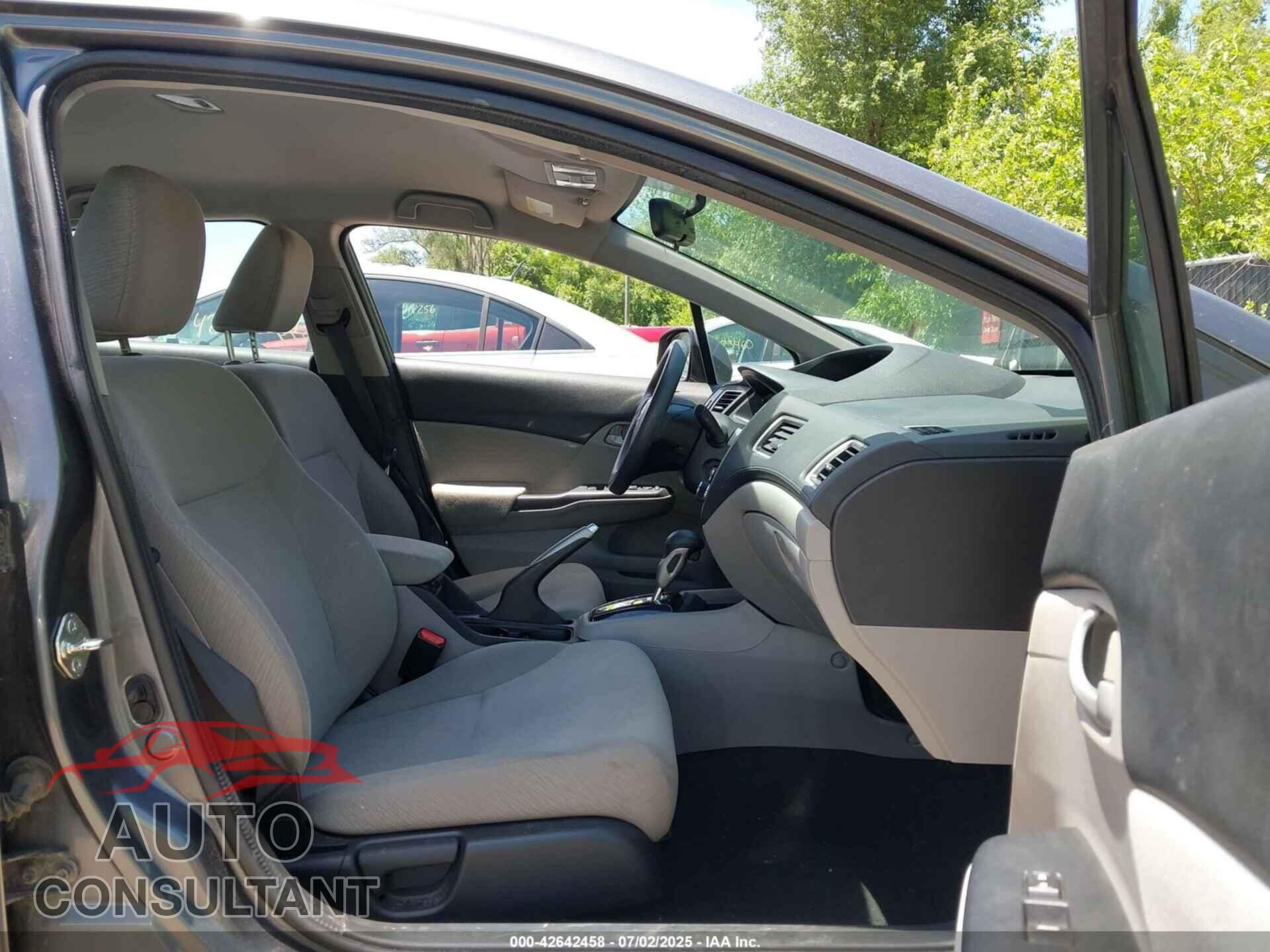 HONDA CIVIC 2013 - 19XFB2F53DE068275