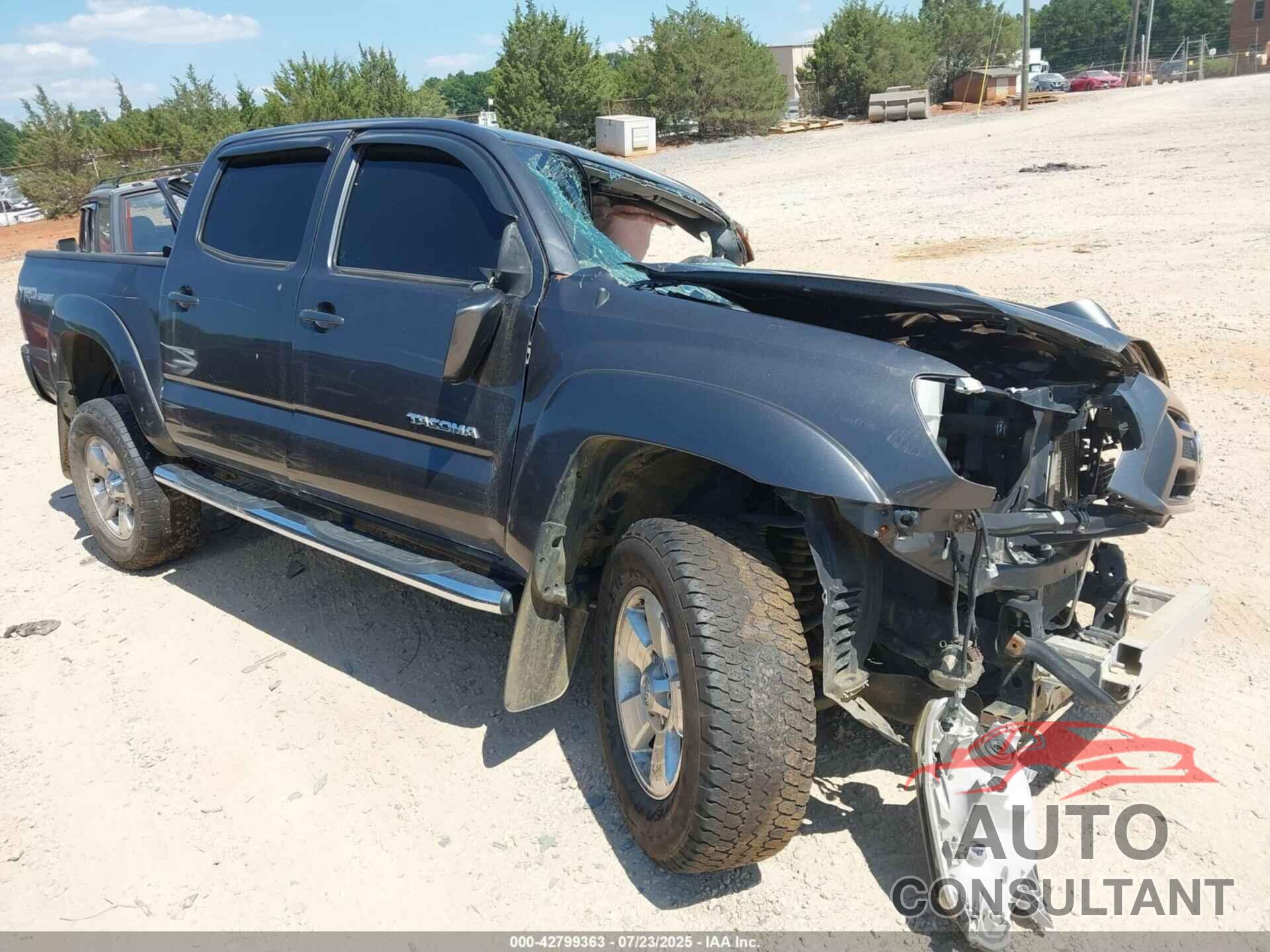 TOYOTA TACOMA 2015 - 3TMLU4EN8FM167726