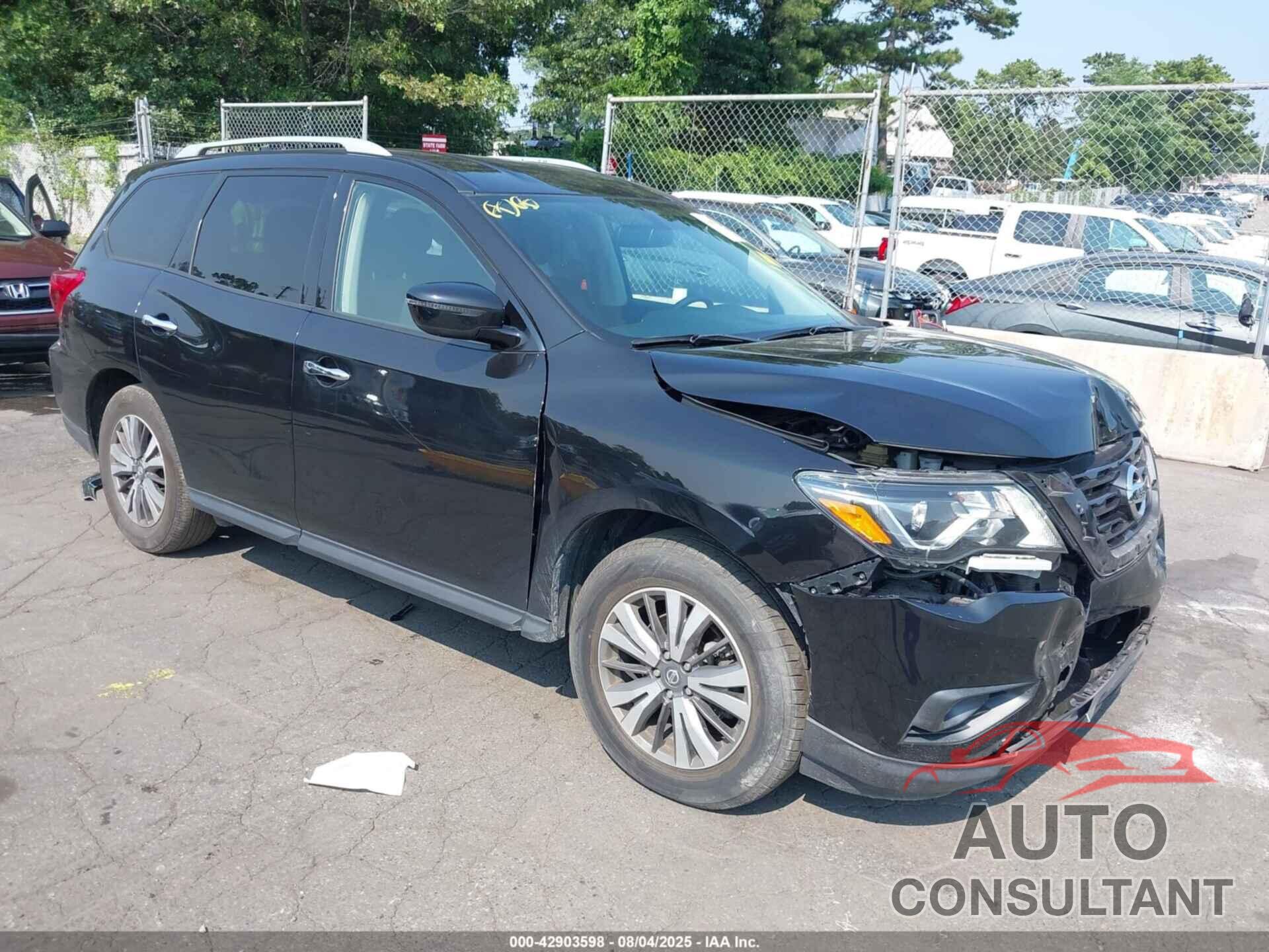 NISSAN PATHFINDER 2019 - 5N1DR2MM8KC635352