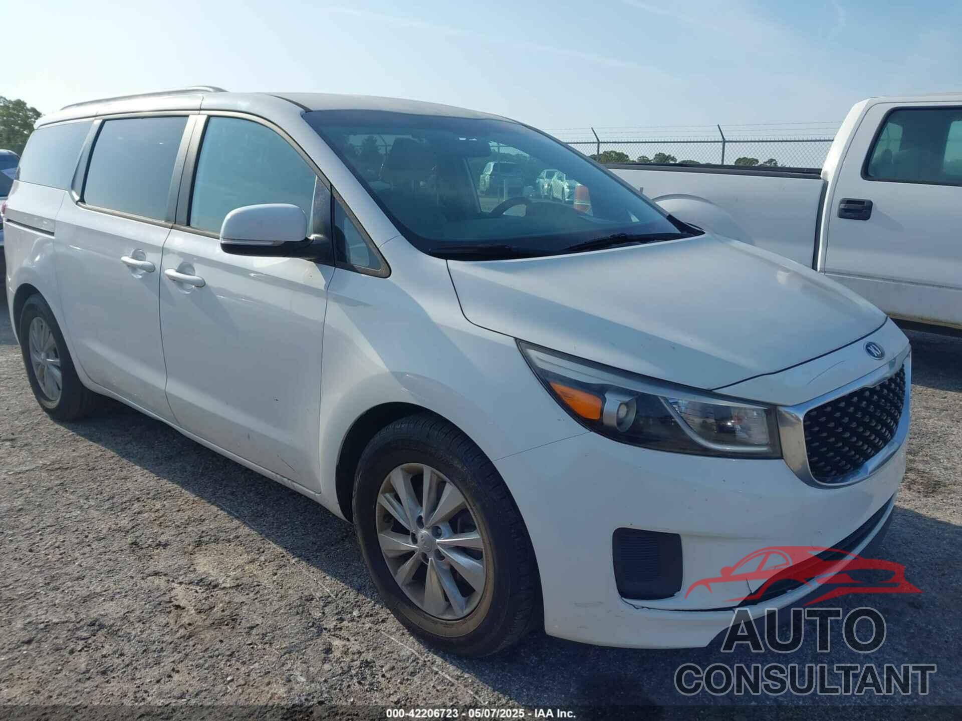 KIA SEDONA 2016 - KNDMB5C17G6164432
