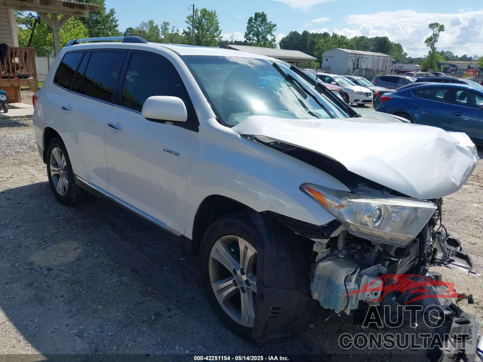 TOYOTA HIGHLANDER 2013 - 5TDYK3EH0DS095515