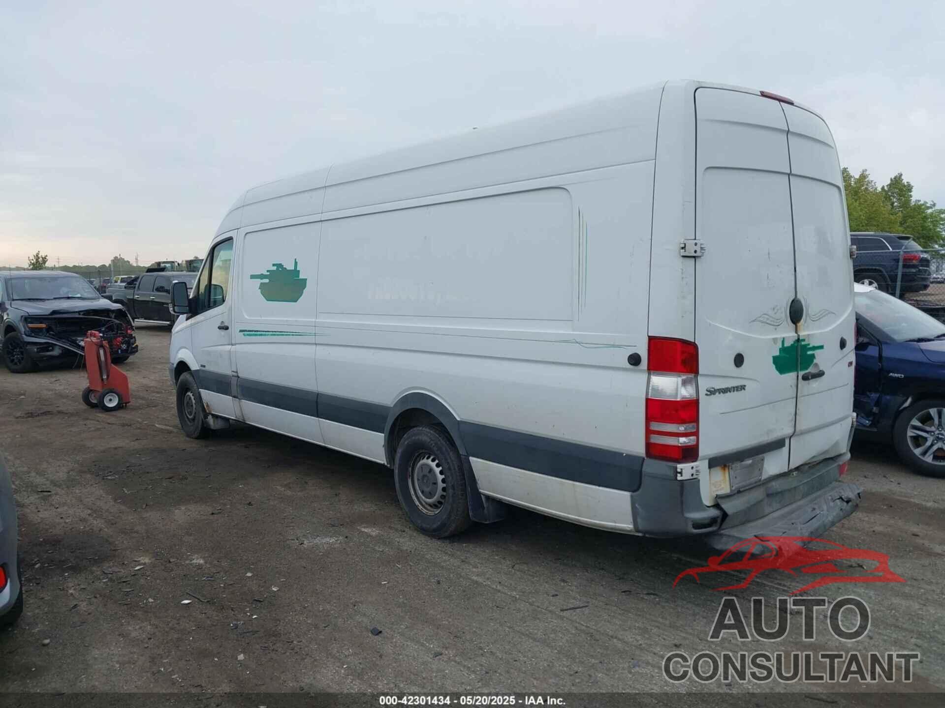 MERCEDES-BENZ SPRINTER 2010 - WD3PE8CC3A5433928