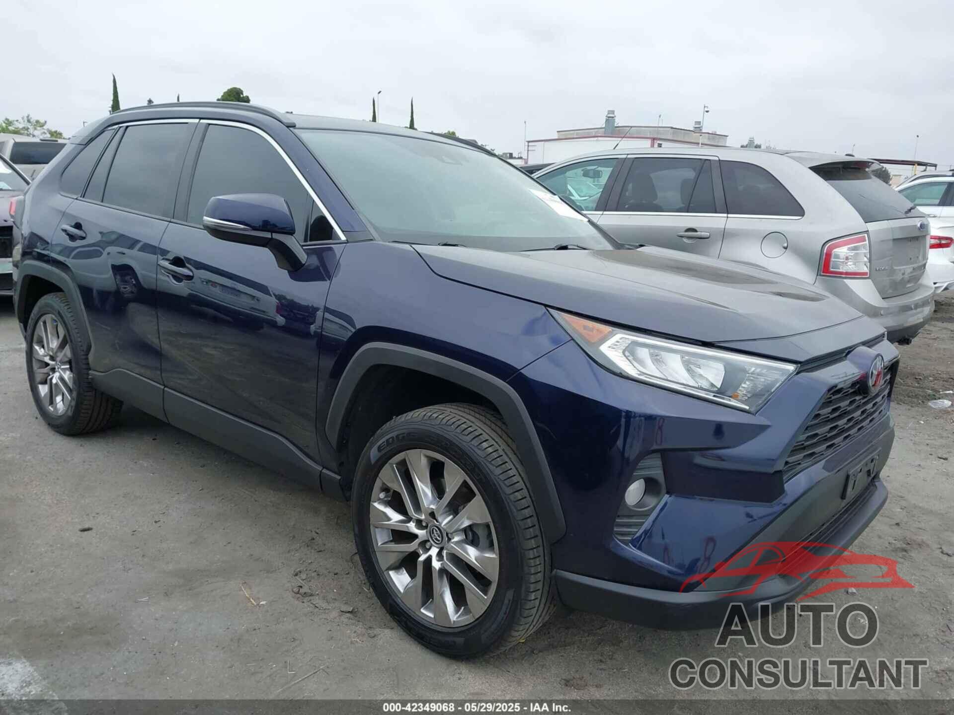 TOYOTA RAV4 2020 - 2T3C1RFV3LW060078
