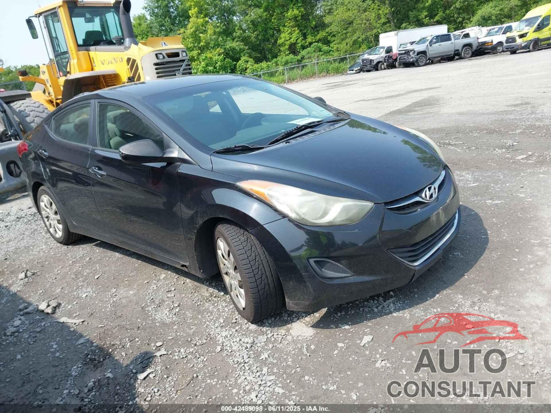 HYUNDAI ELANTRA 2011 - 5NPDH4AE8BH028131