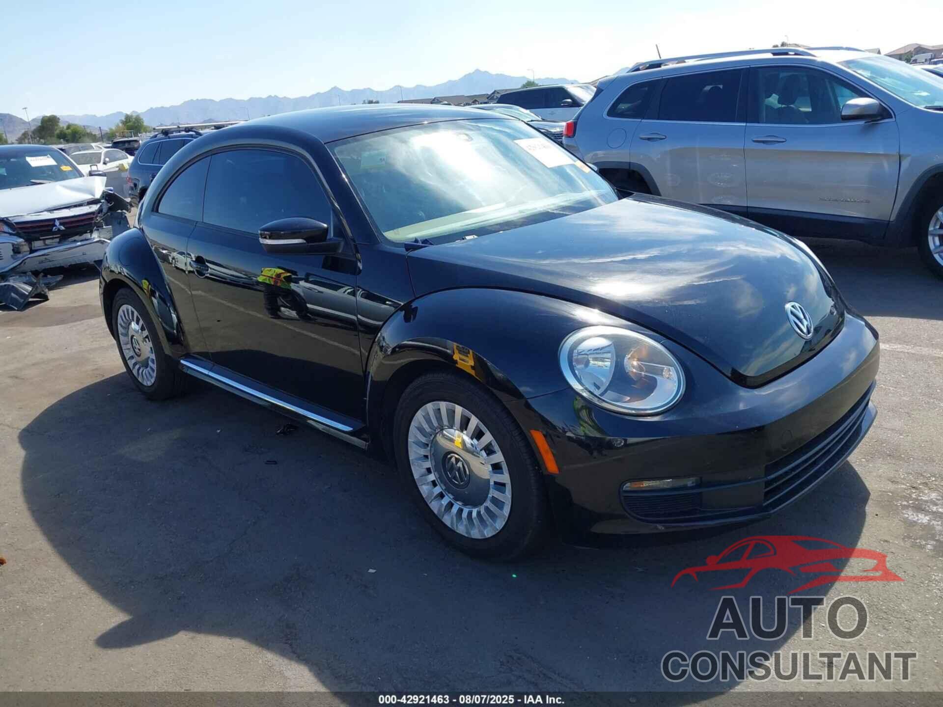 VOLKSWAGEN BEETLE 2016 - 3VWJ17AT6GM619273
