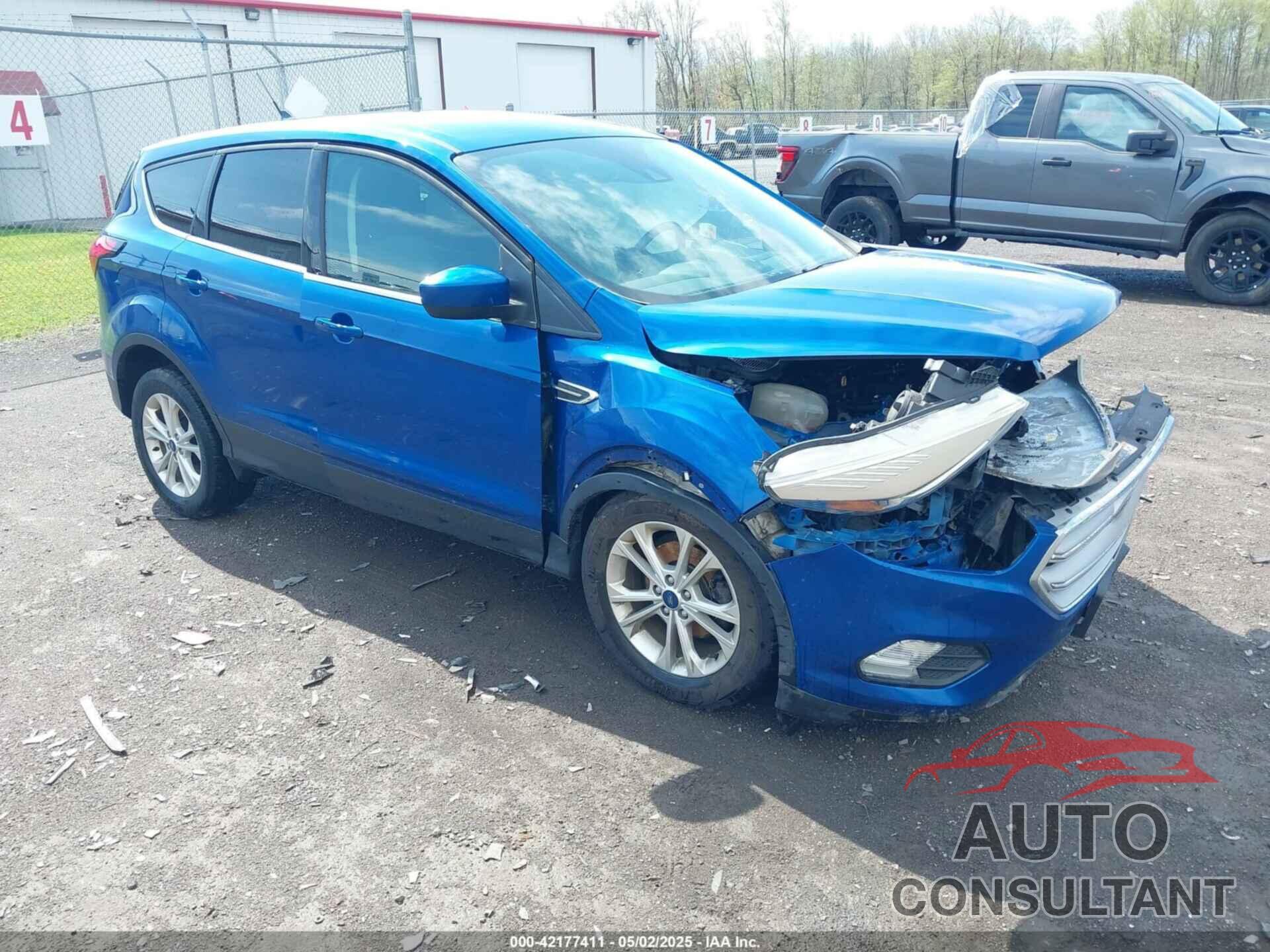 FORD ESCAPE 2019 - 1FMCU0GDXKUB81786