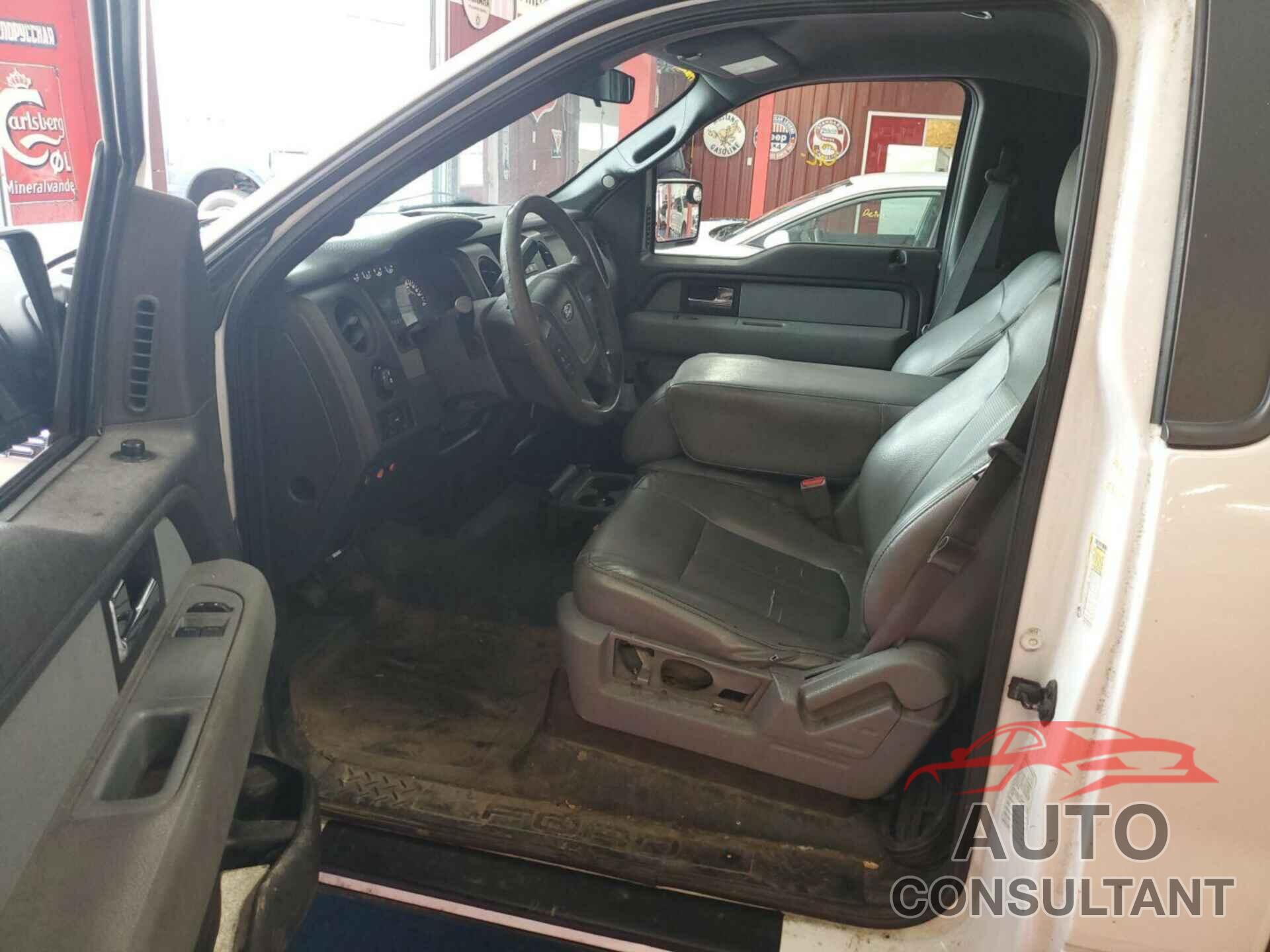 FORD F-150 2013 - 1FTMF1EM4DKE77395