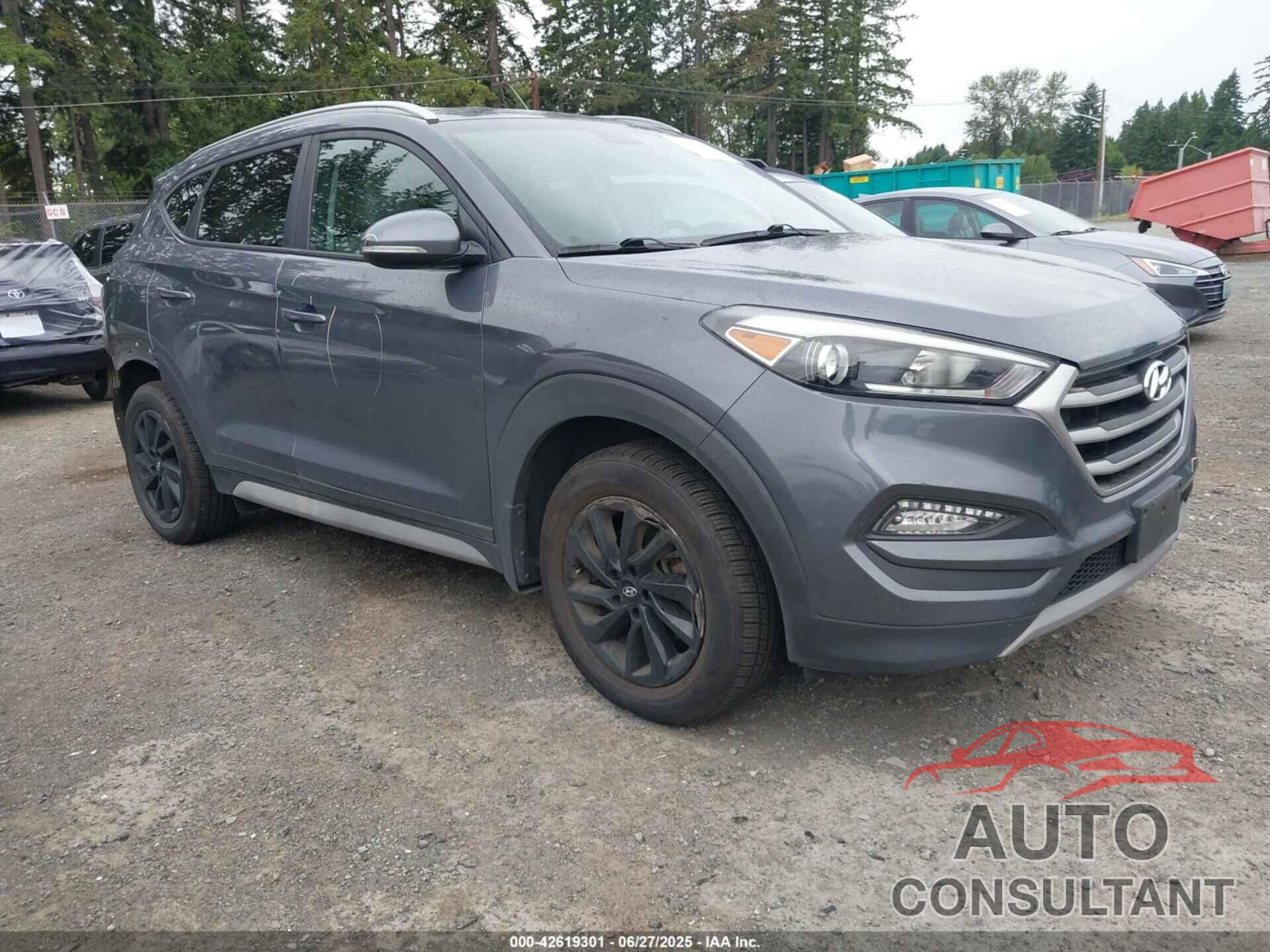 HYUNDAI TUCSON 2017 - KM8J3CA22HU523100