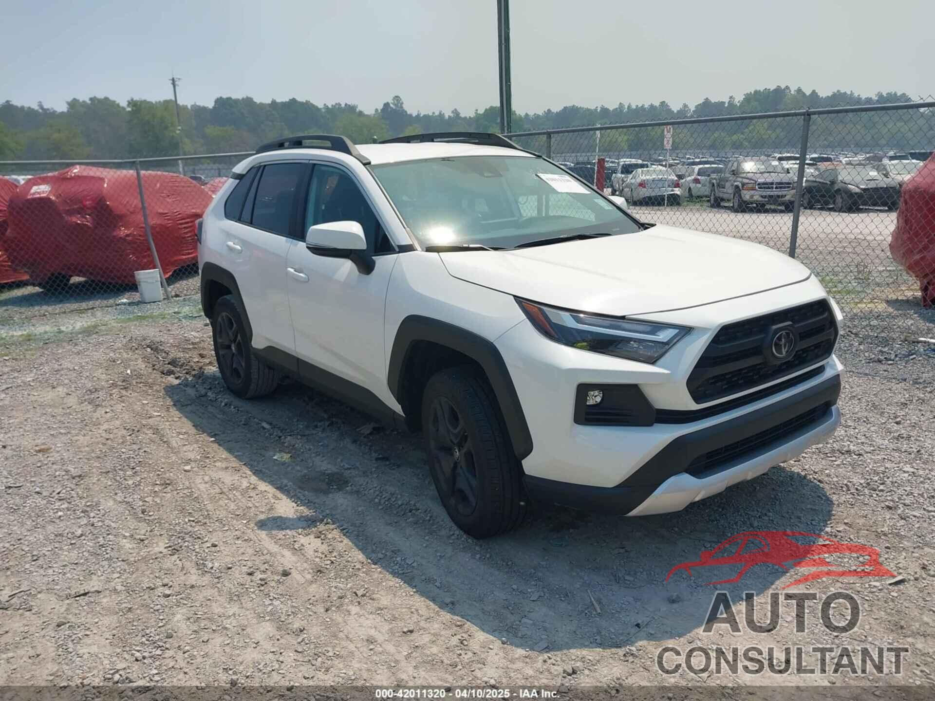 TOYOTA RAV4 2024 - 2T3J1RFV4RW473238