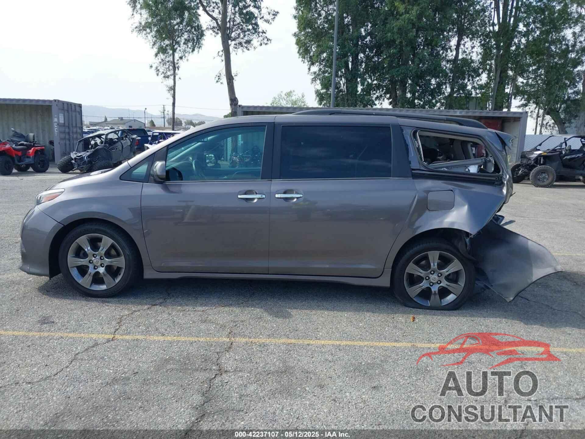 TOYOTA SIENNA 2015 - 5TDXK3DCXFS680767