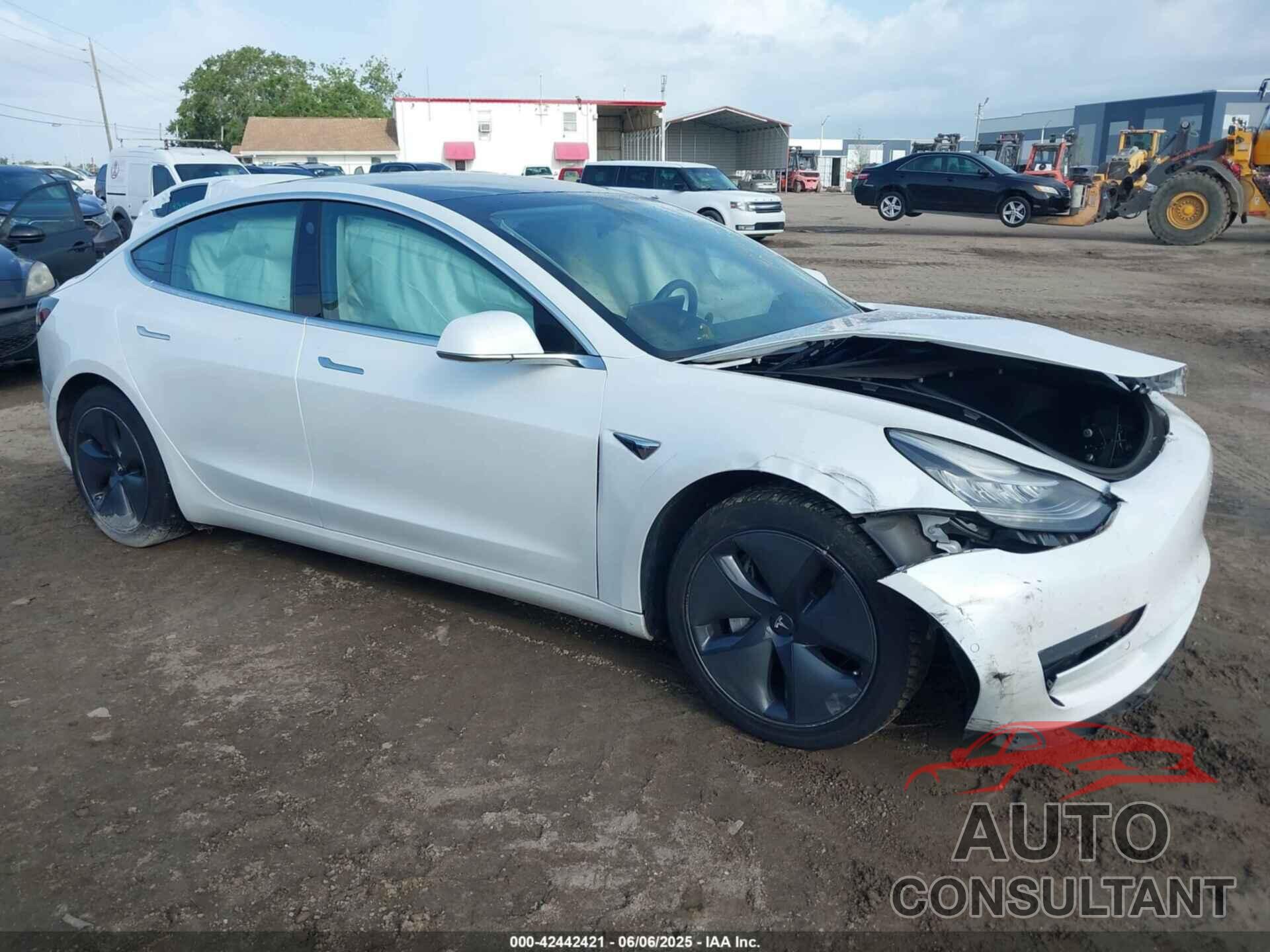 TESLA MODEL 3 2020 - 5YJ3E1EA7LF736977