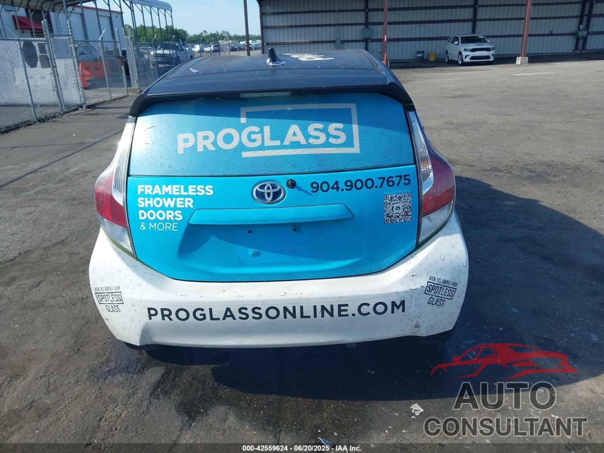 TOYOTA PRIUS C 2016 - JTDKDTB37G1135616